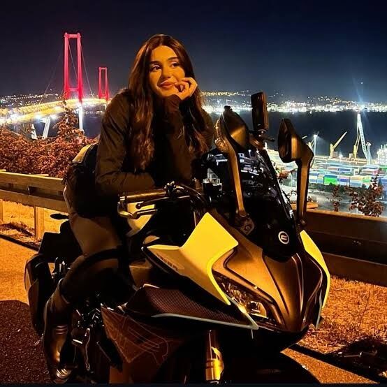 Genç Fenomen Ceyda Yakova’dan Acı Haber! Ceyda Yakova Kimdir, Neden Öldü (2)