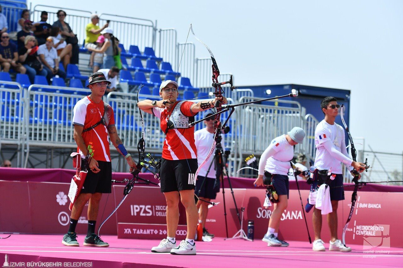 Genç Sporcu Akdeniz Oyunları'ndan İzmir'e Iki Madalya Getirdi (4)
