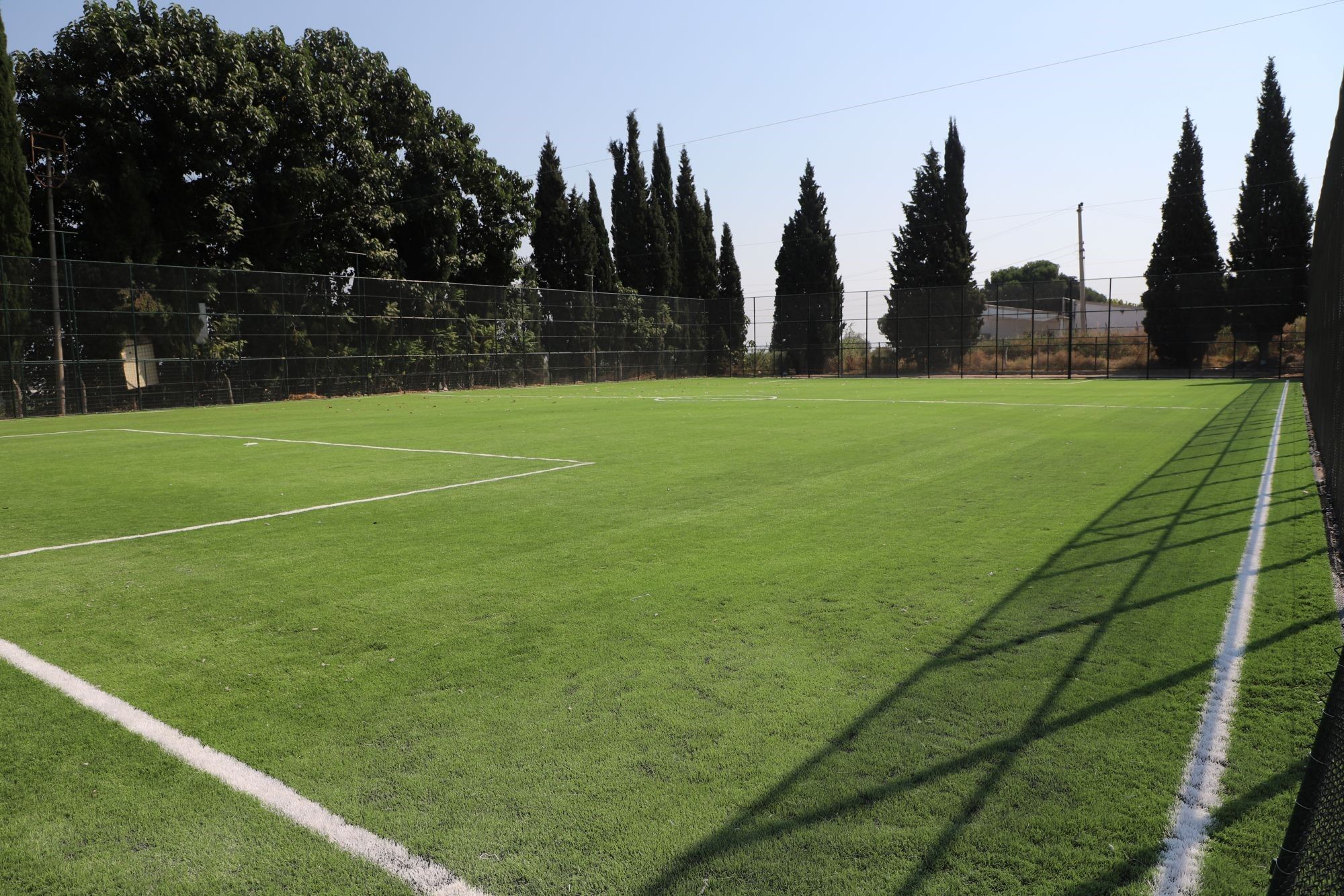 Gençler Güvenle Spor Yapsın Diye Avşar Halı Sahası Modernleşiyor (2)