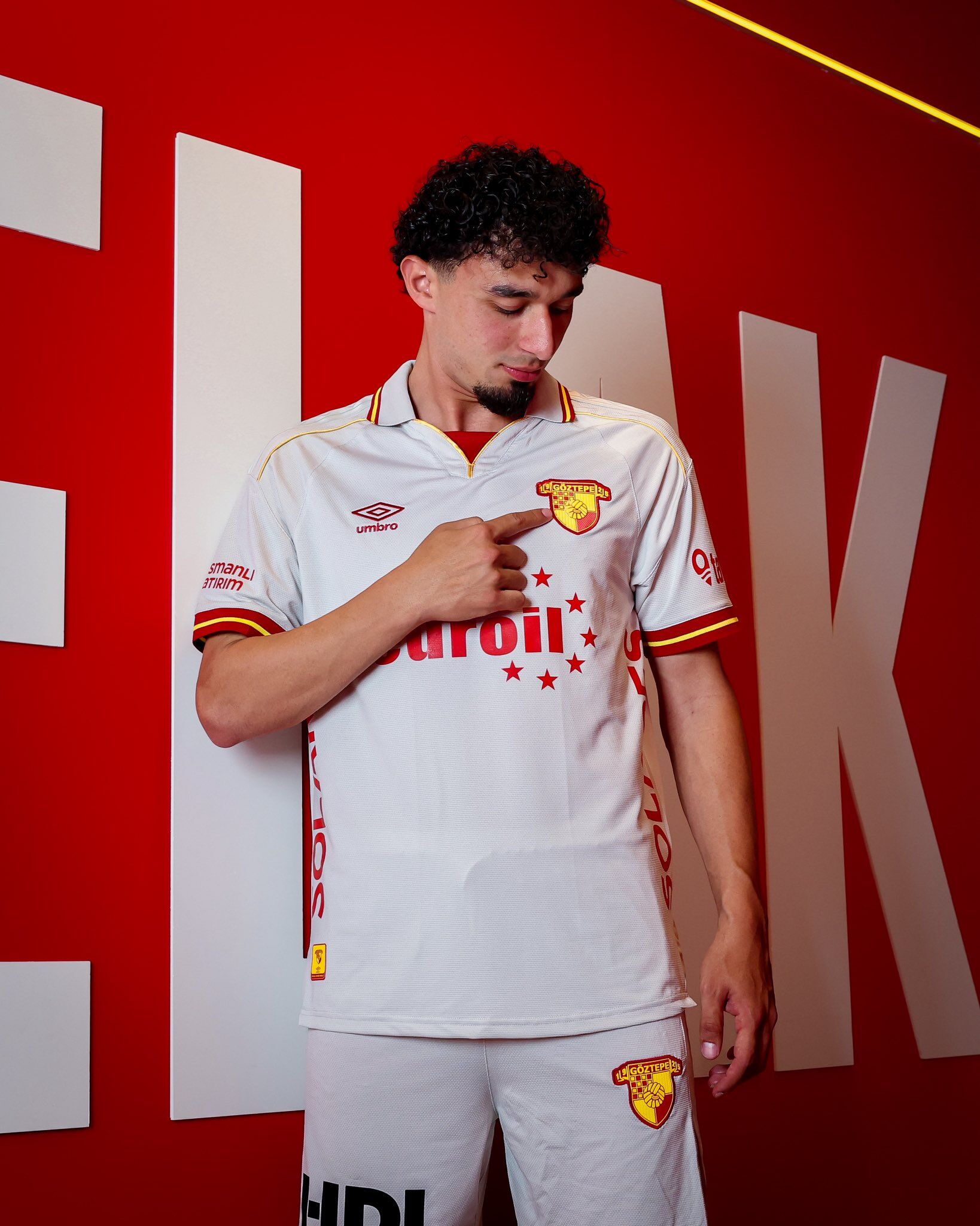 Göztepe Yeni Transferini Resmen Duyurdu! (3)