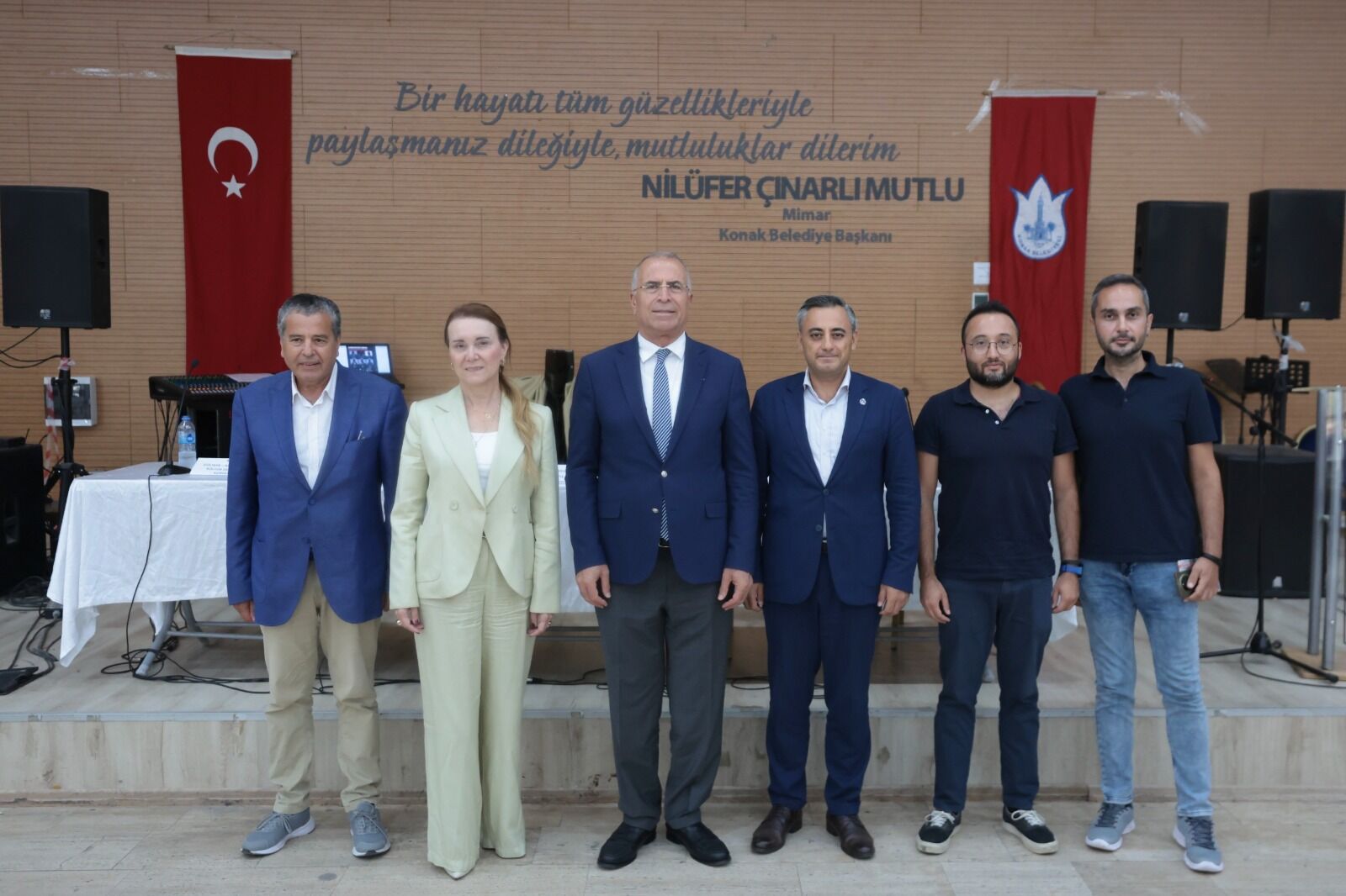 Gültepe'nin 'Efsane' Başkanı Aydın Erten Konak'ta Anıldı (6)