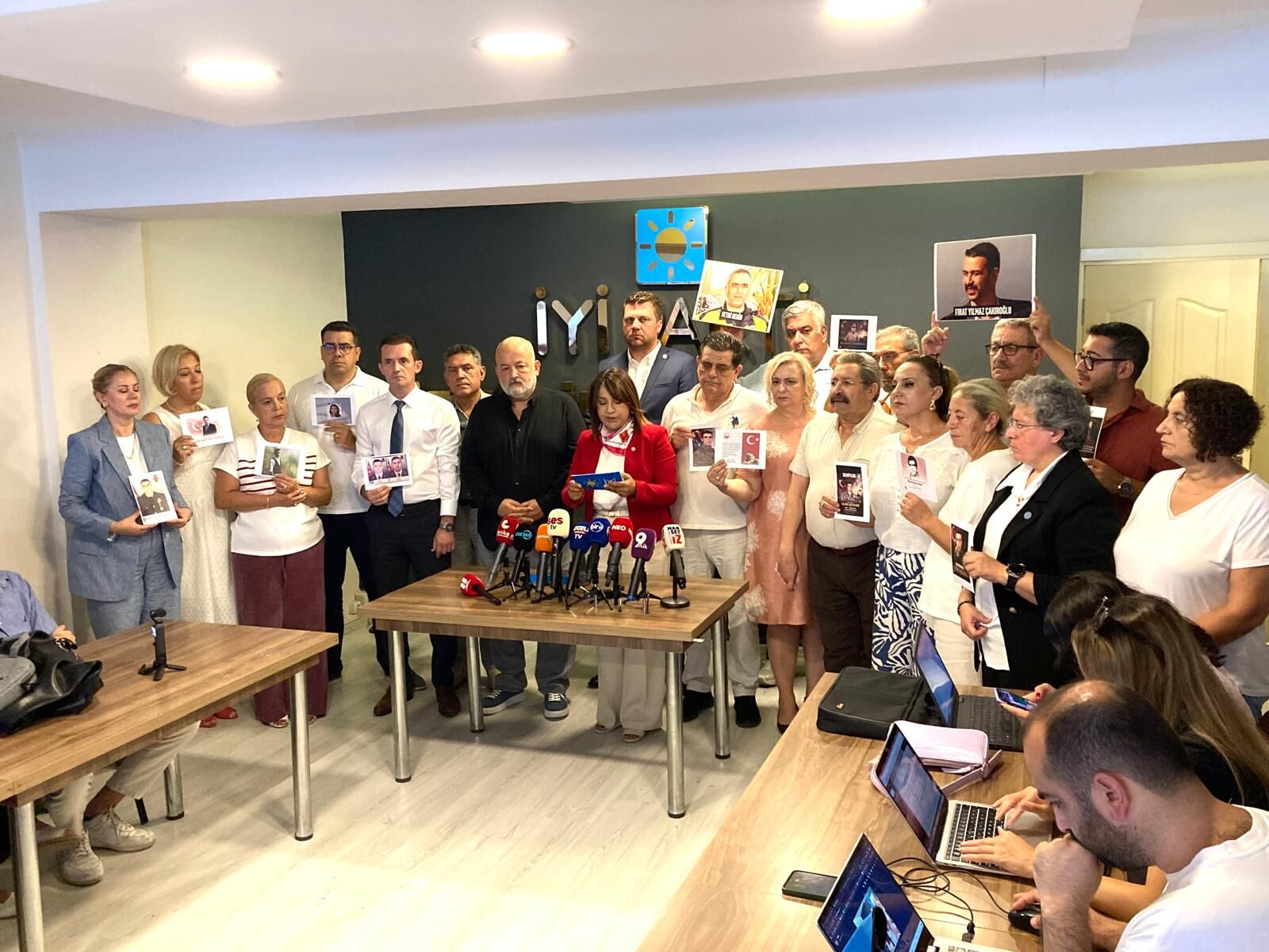 İyi̇ Parti Cumhuriyet Nöbetinde Türkiye Cumhuriyeti Pazarlık Konusu Yapılamaz! (3)