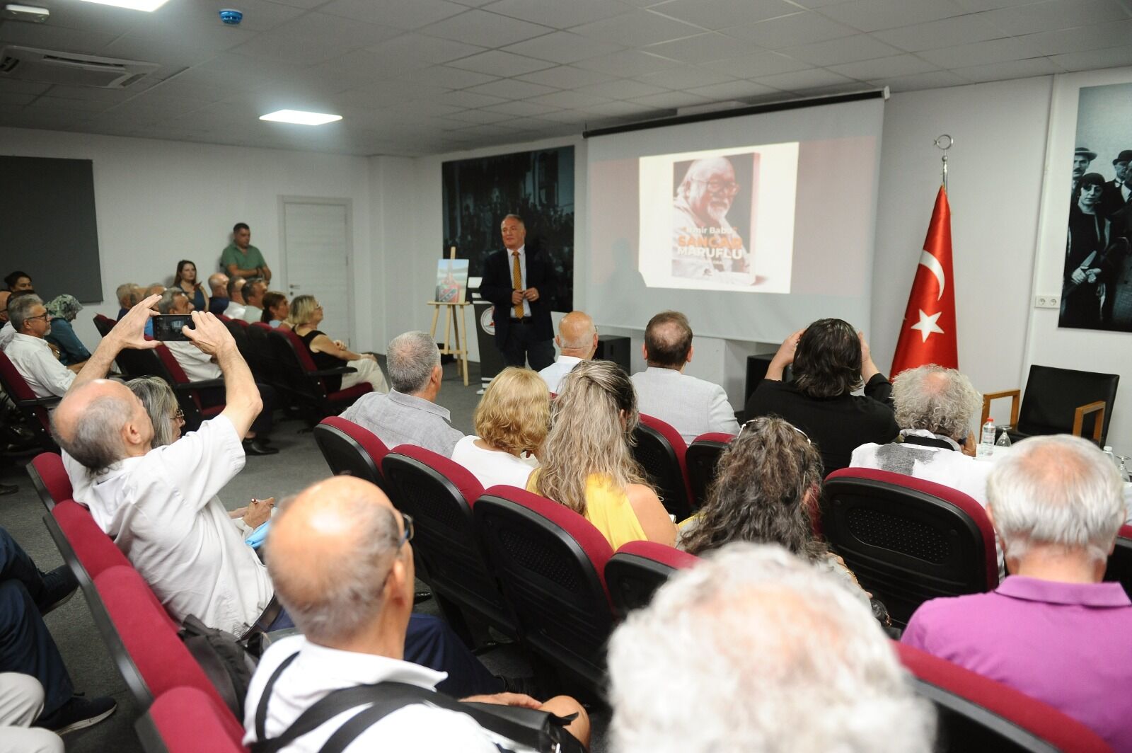 ‘İzmir Baba’ Sancar Maruflu Için Karşıyaka’da Anlamlı Tören (1)