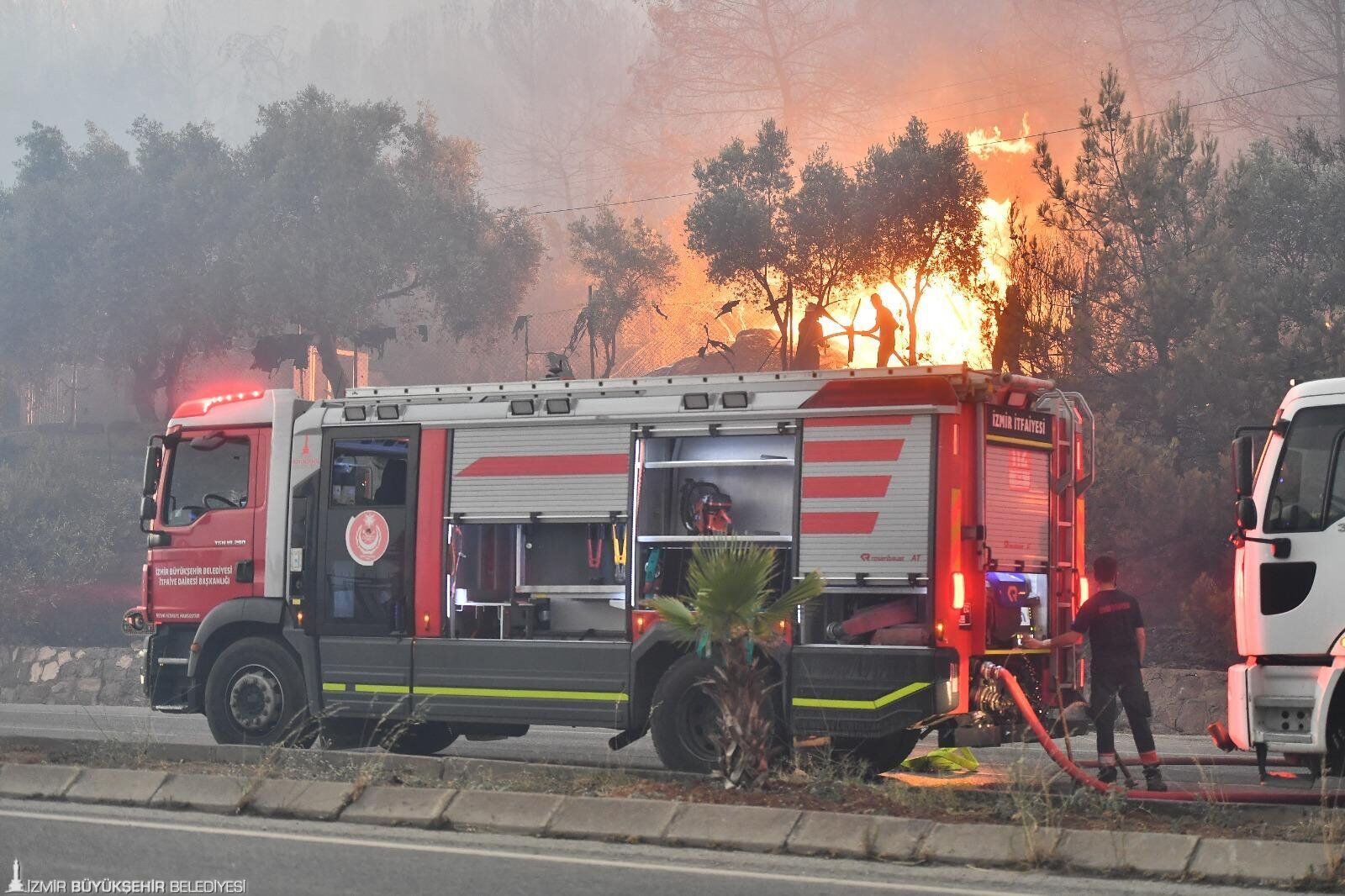 İzmir İtfaiyesi'nden Uyarı Yangını Çıkmadan Önleyelim (2)