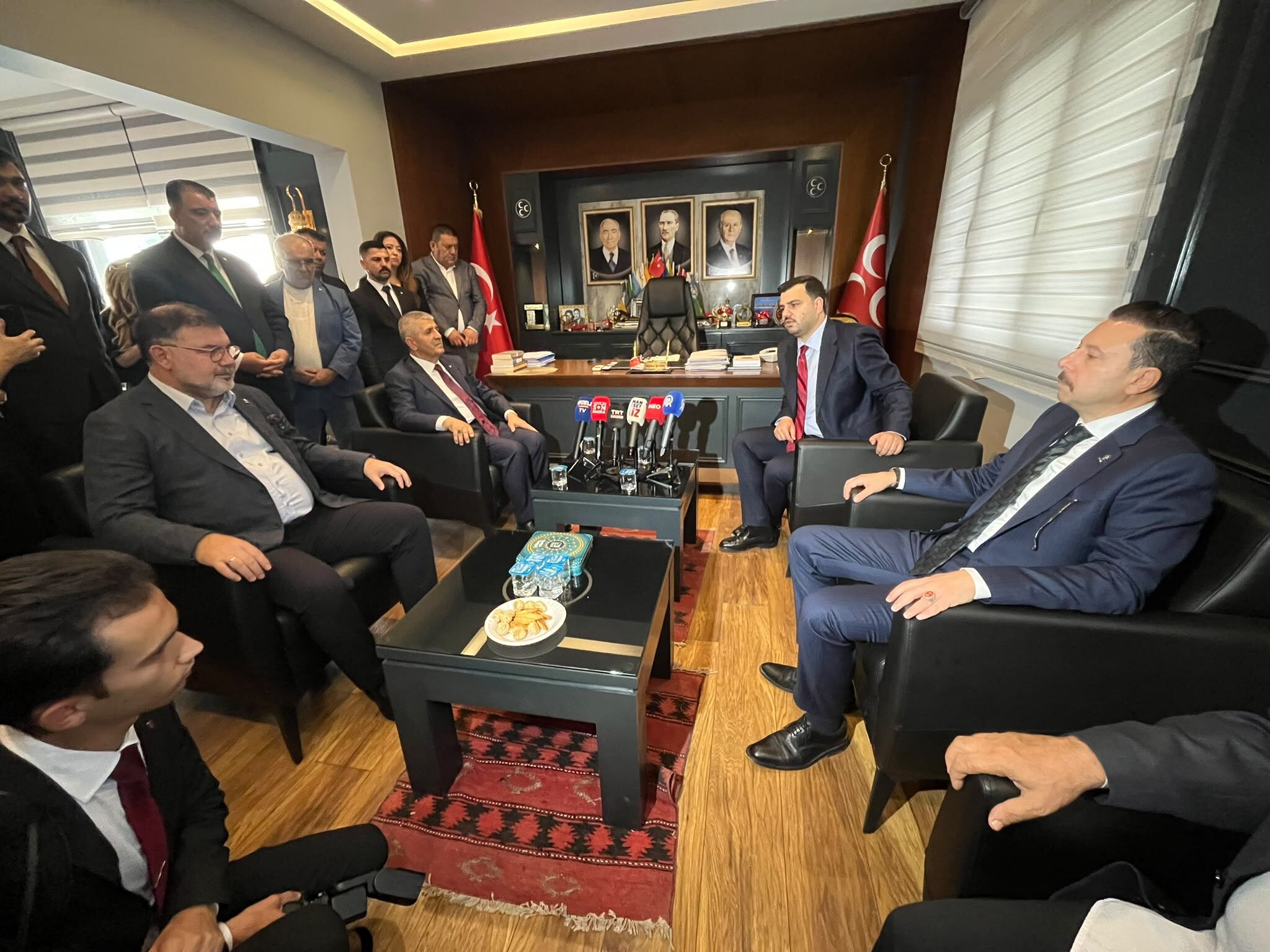 İzmir’de Ak Parti Mesajı 467 Uzlaşının Büyük Yankıları Olacak! (7)