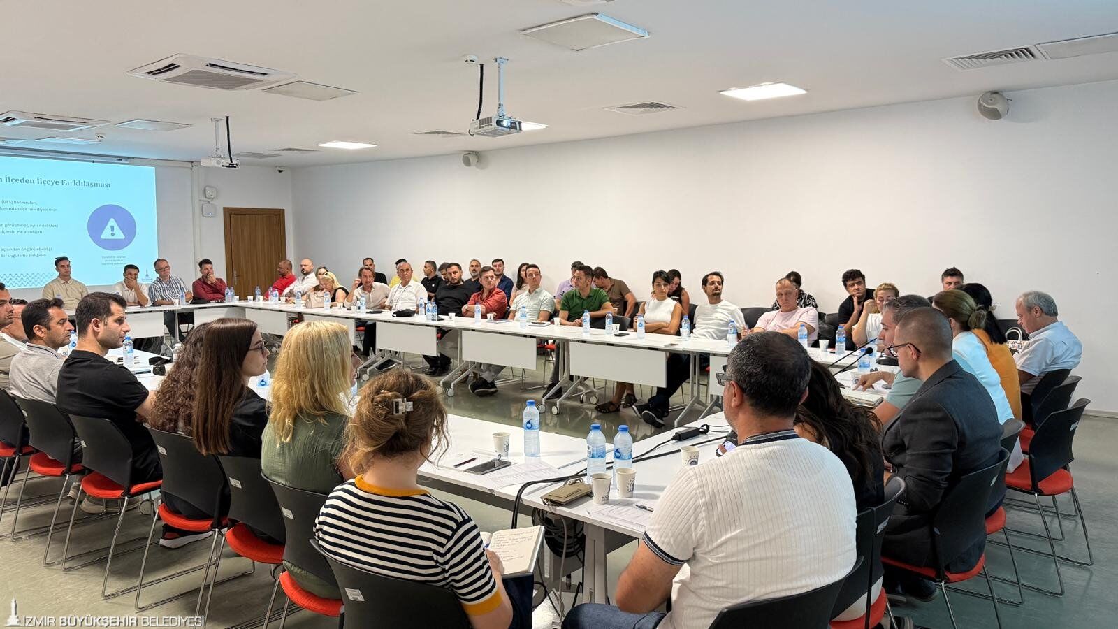 İzmir'de Güneş Seferberliği 30 Ilçenin Çatılarında Ges Projesi! (3)