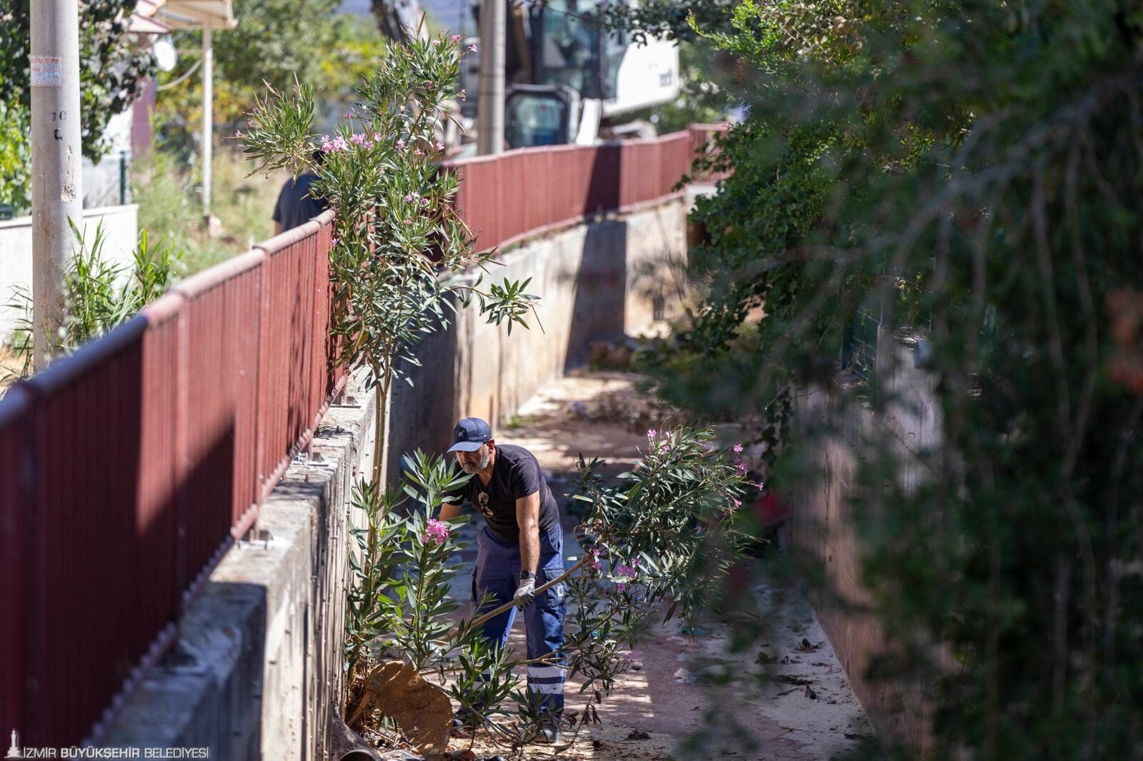İzsu’dan 4 Ilçede Taşkın Riskine Karşı Çalışma (4)