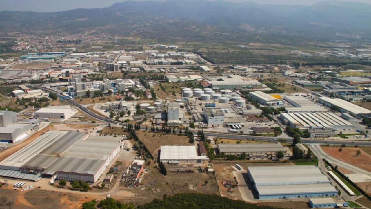İzto’dan Kapsamlı İzmir Raporu İzmir’i Bekleyen Tehlike Ve Fırsatlar Neler (4)