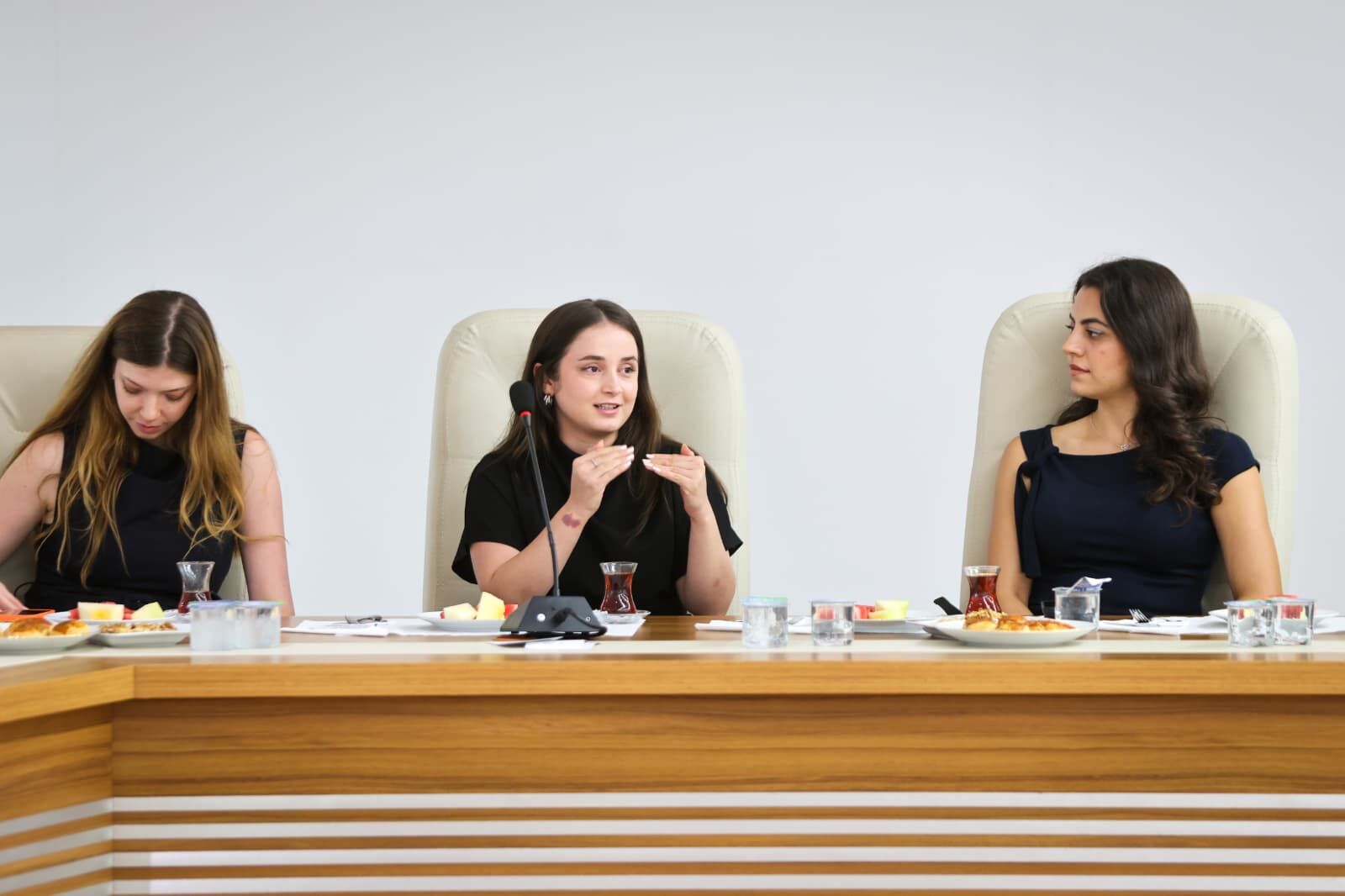 Karabağlar Bi̇o'dan Iki Yılda 2 Bin 40 Kişiye Istihdam (4)
