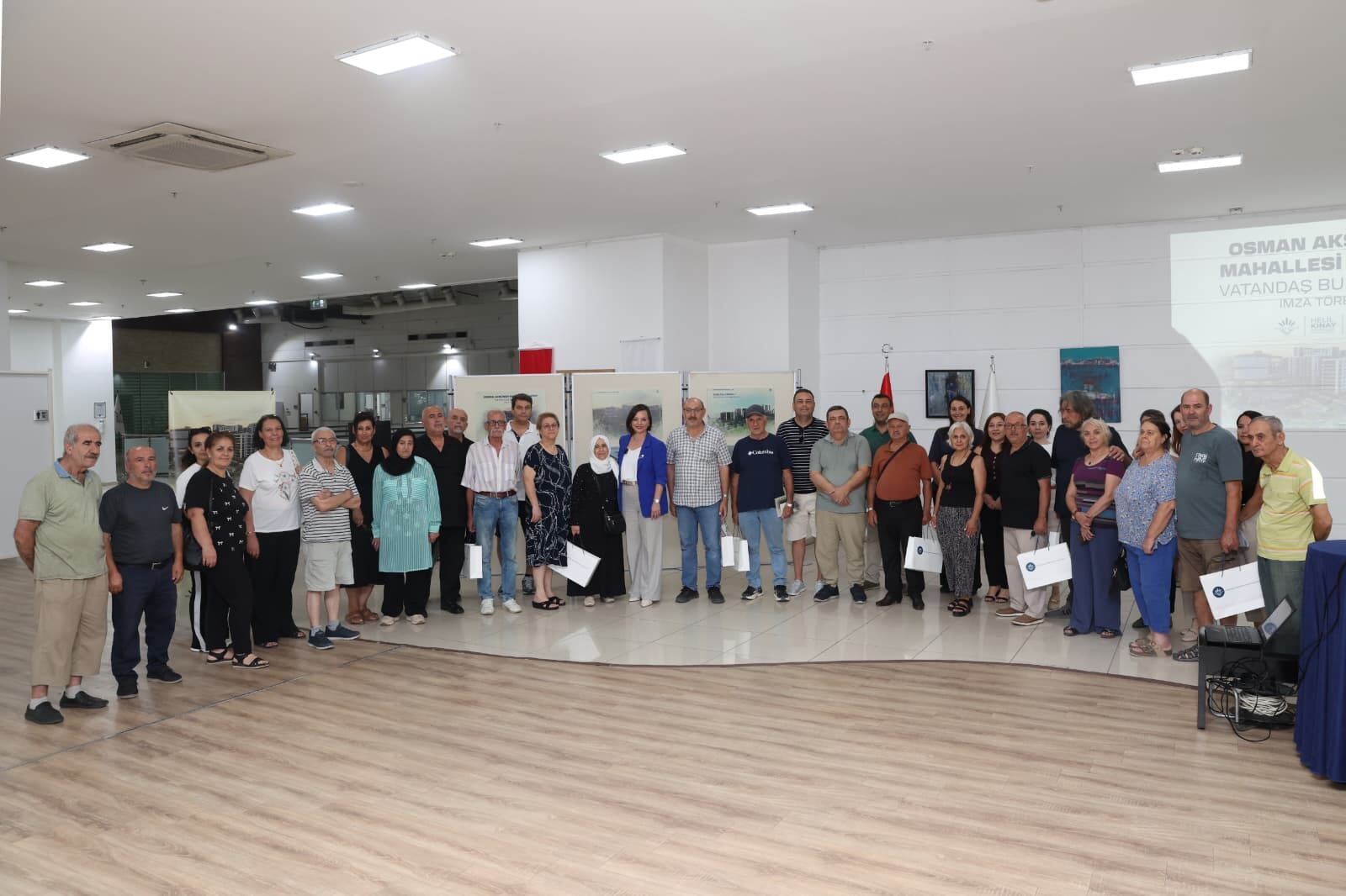 Karabağlar Kentsel Dönüşümünde Yeni Aşamaya Geçildi (1)-1