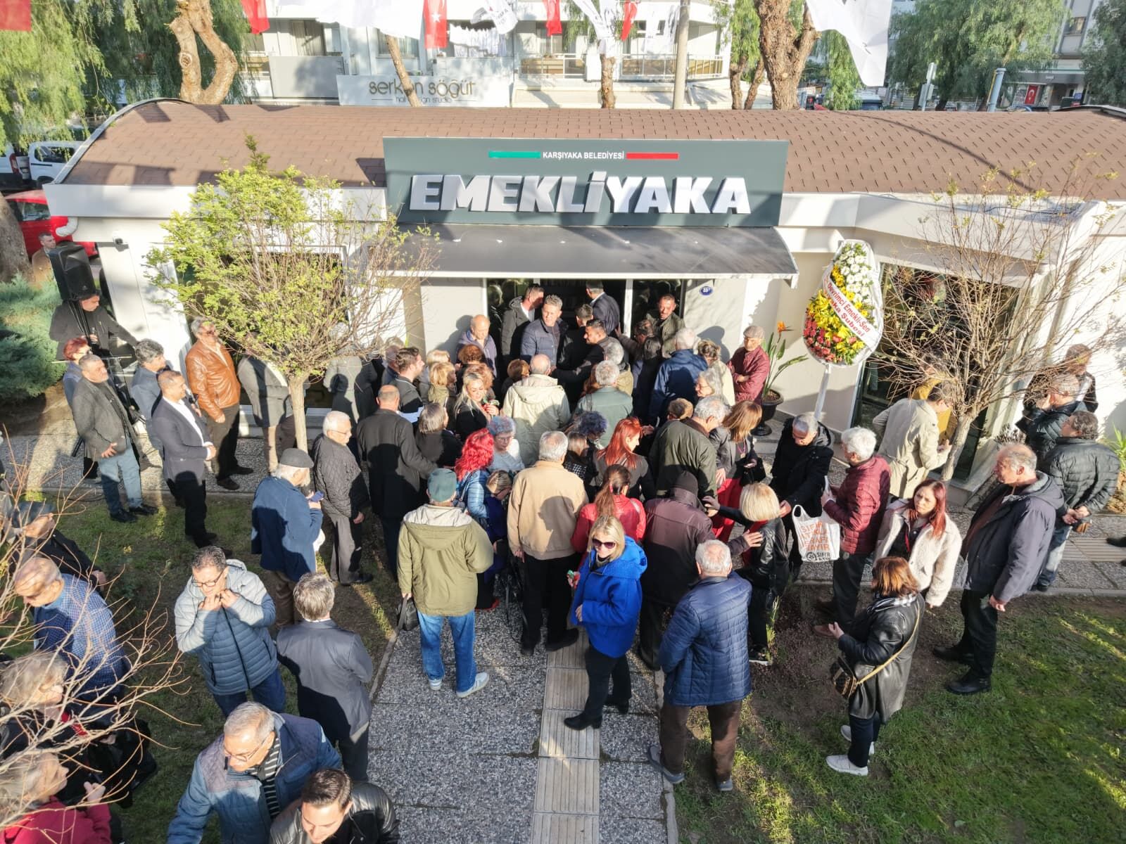 Karşıyaka’da Emeklilerin Yeni Adresi! (2)