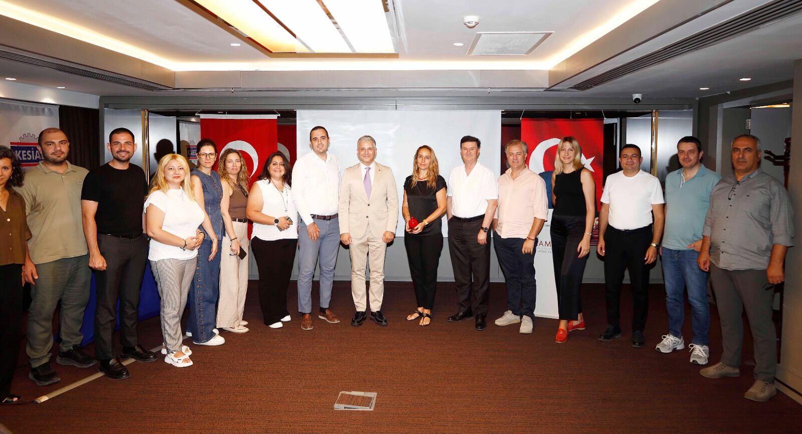 Kesi̇ad’dan Dubai’de Yatırım Ve Vergi Fırsatları Toplantısı (1)-1