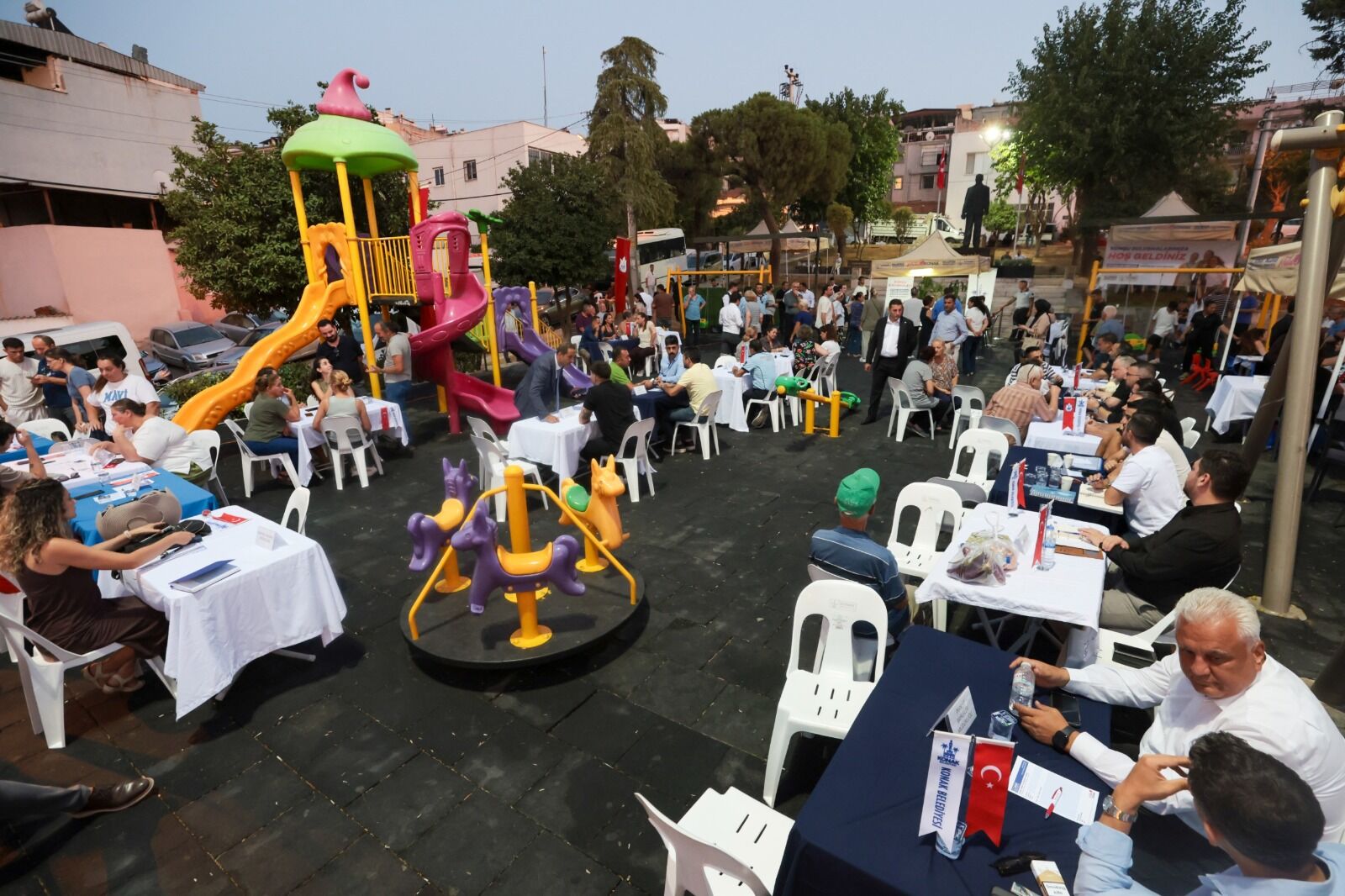 Konak'ta Komşu Buluşmaları Başladı Doğal Gaz Ve Kentsel Dönüşüm Masaya Yatırıldı (2)