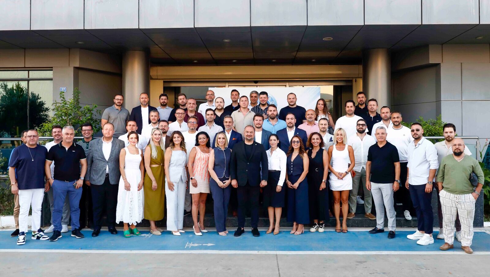 Kurumsal Yapısını Güçlendiren Tügi̇ad Ege’ye Yeni Merkez (2)