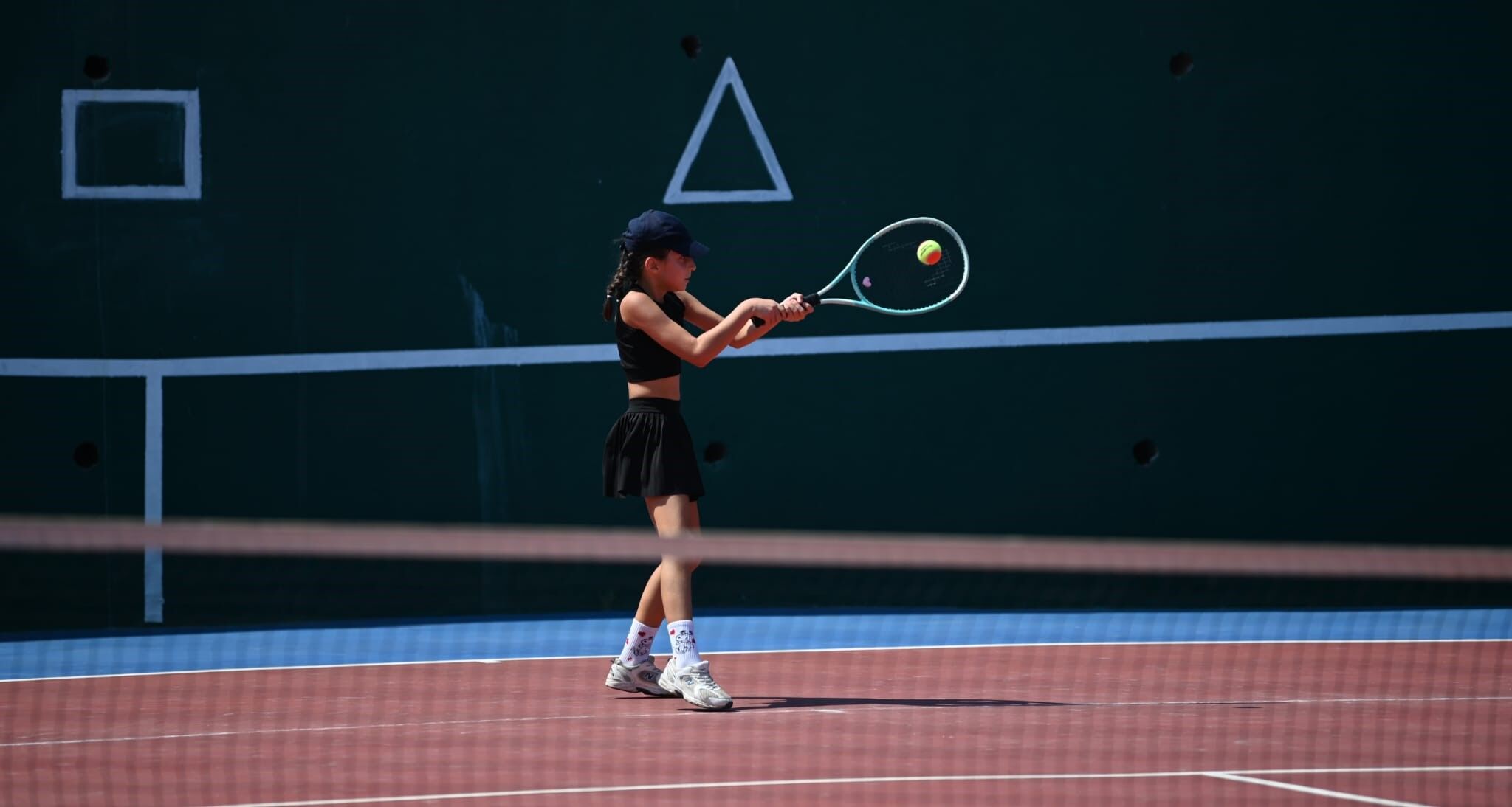 Kuşadası’nda Ulusal Tenis Heyecanı 191 Minik Raket Kortta (2)