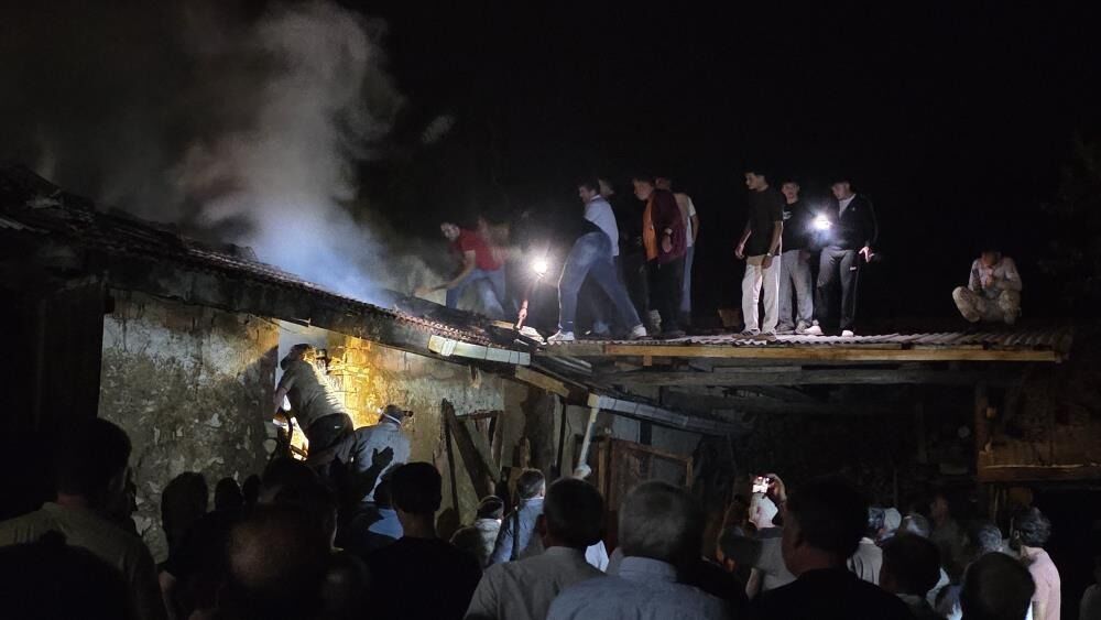Kütahya'da Samanlıkta Korkutan Yangın