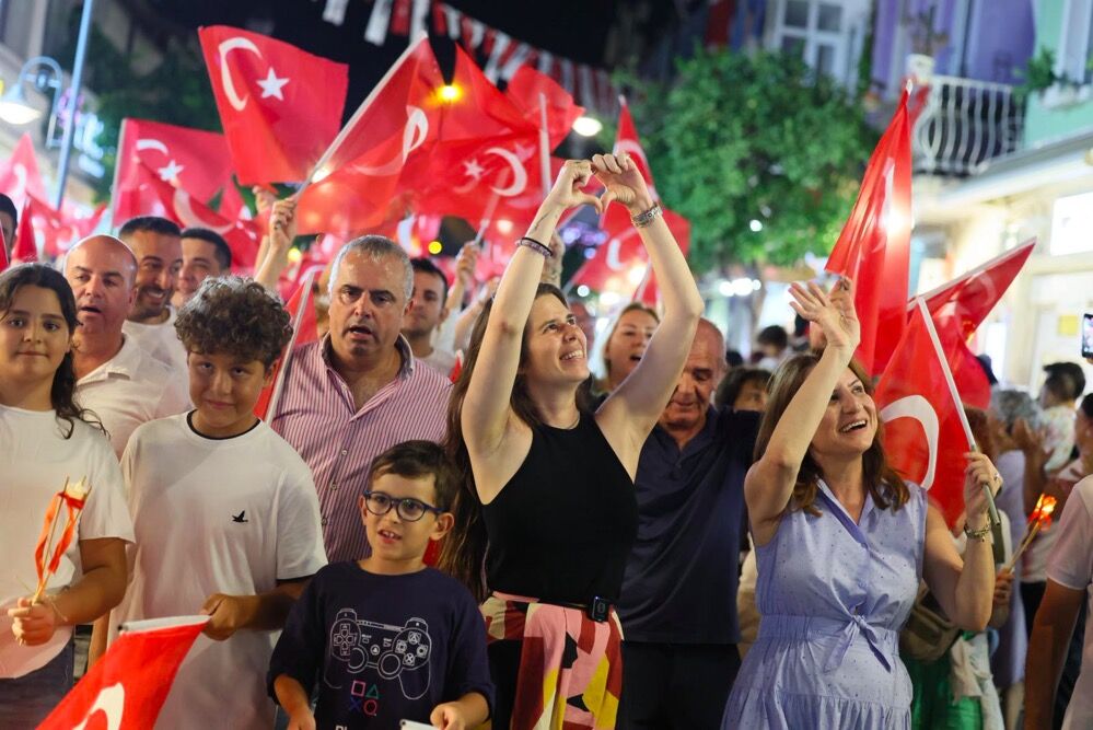 Lal Denizli Gocunmadan Yolumuza Devam Edeceğiz! (5)