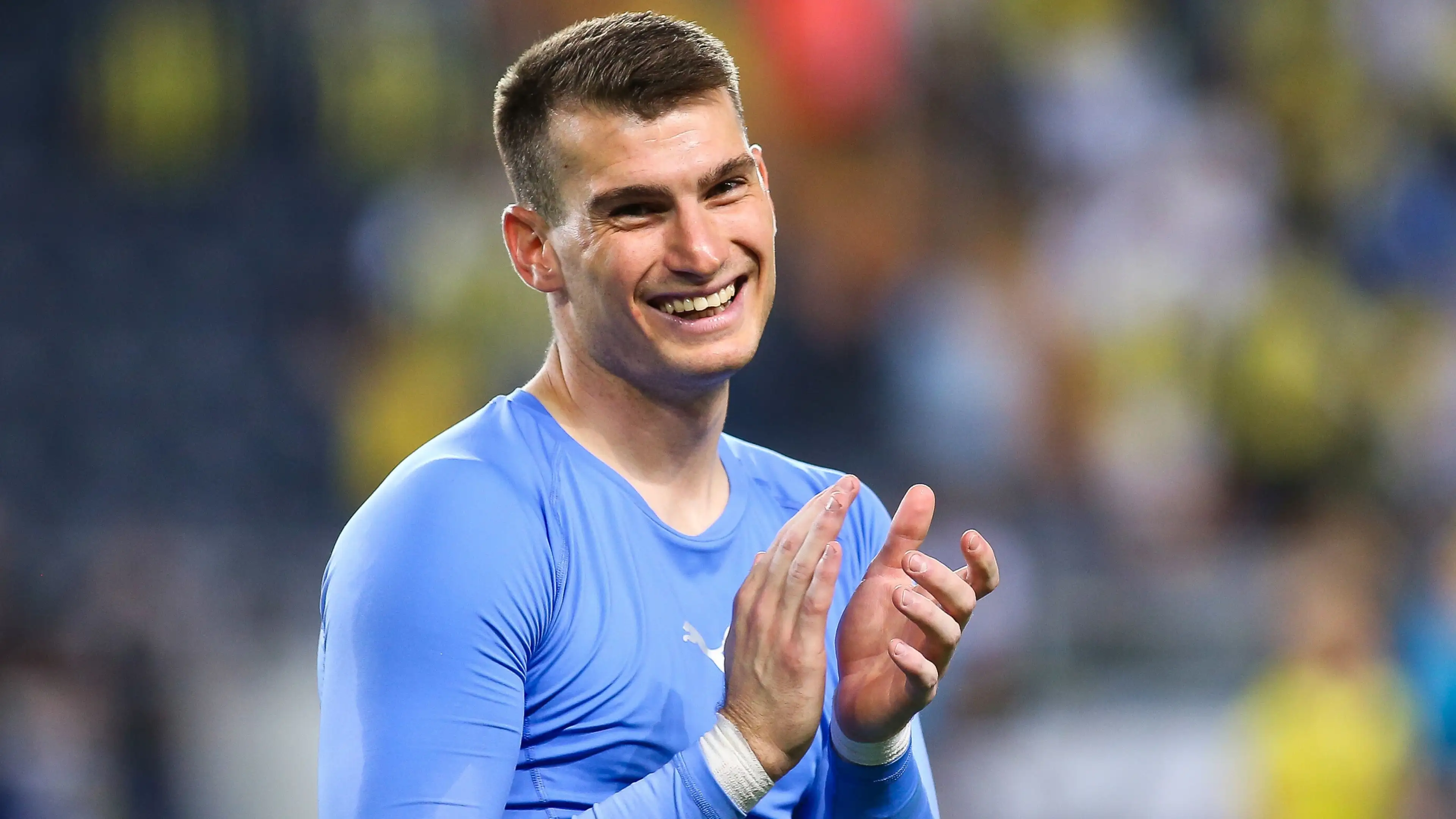 Livakovic’e Beklenmedik Talip Hırvat Kaleci Barcelona’ya Mı Transfer Oluyor-1