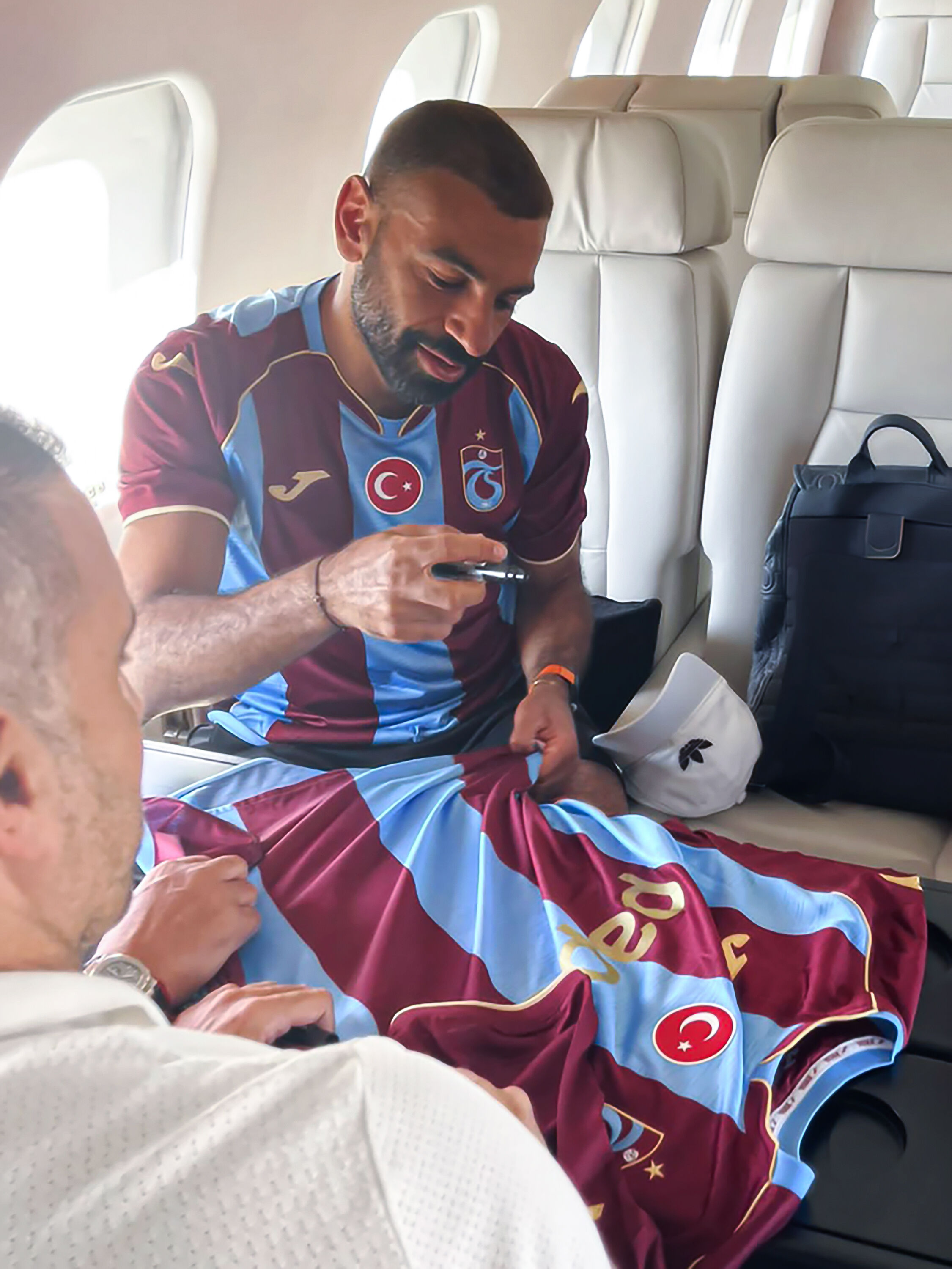 Mohamed Salah Trabzonspor Formasını Giydi! (2)