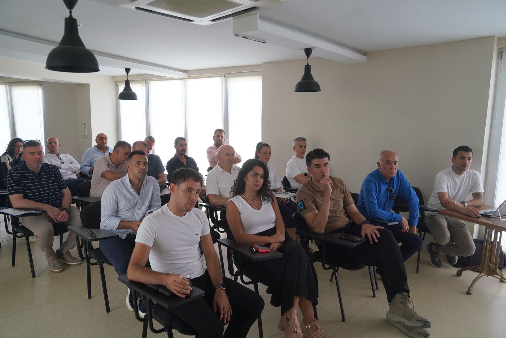 Seferihisar Kışa Hazırlanıyor Sel Riskine Karşı İzsu Sahaya Indi (3)