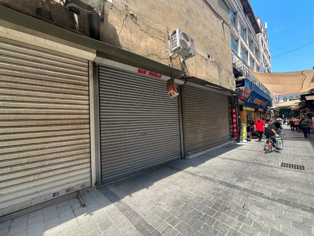 Sıcakta Yatırım Bekliyorlar Kemeraltı Esnafı Burnundan Soluyor