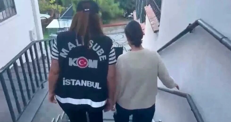 Sinem Dedetaş Görevden Uzaklaştırıldı (1)