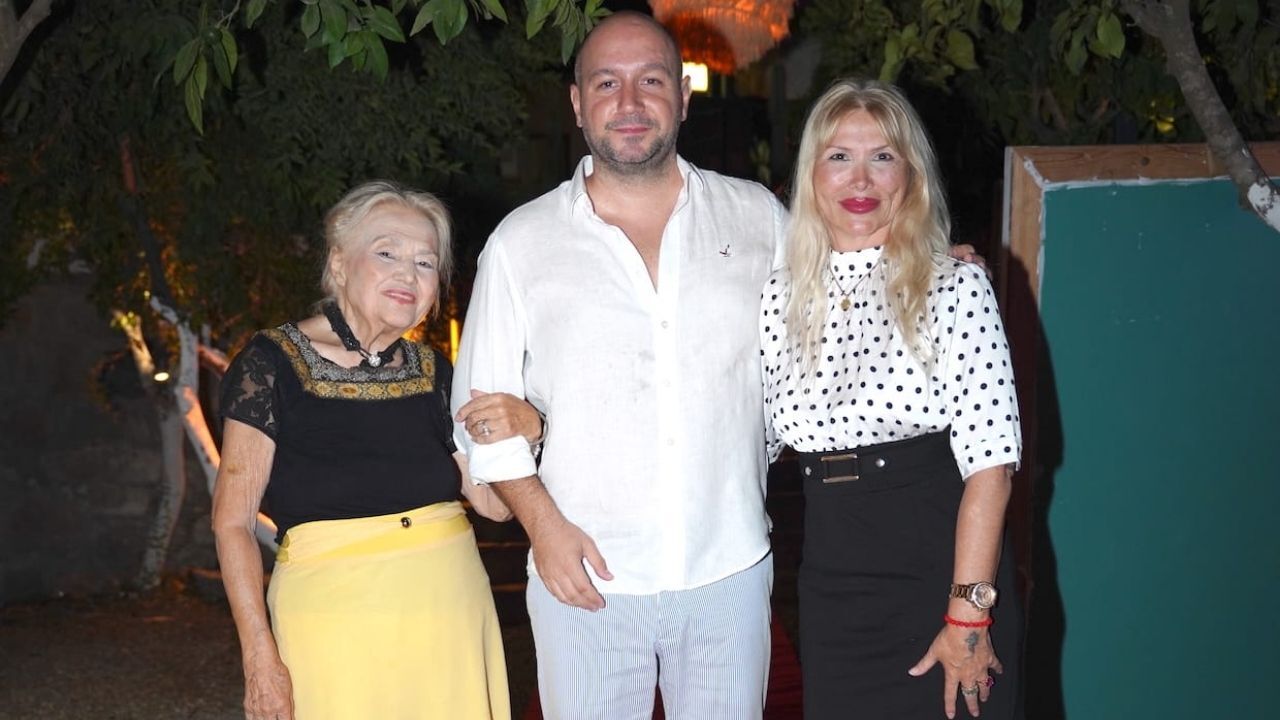 Anne oğulun neşesi geceye renk kattı-1