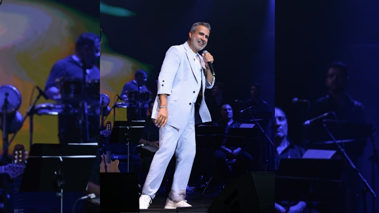 Antalya'da Emrah fırtınası! 3.500 gurbetçi aynı anda söyledi-1