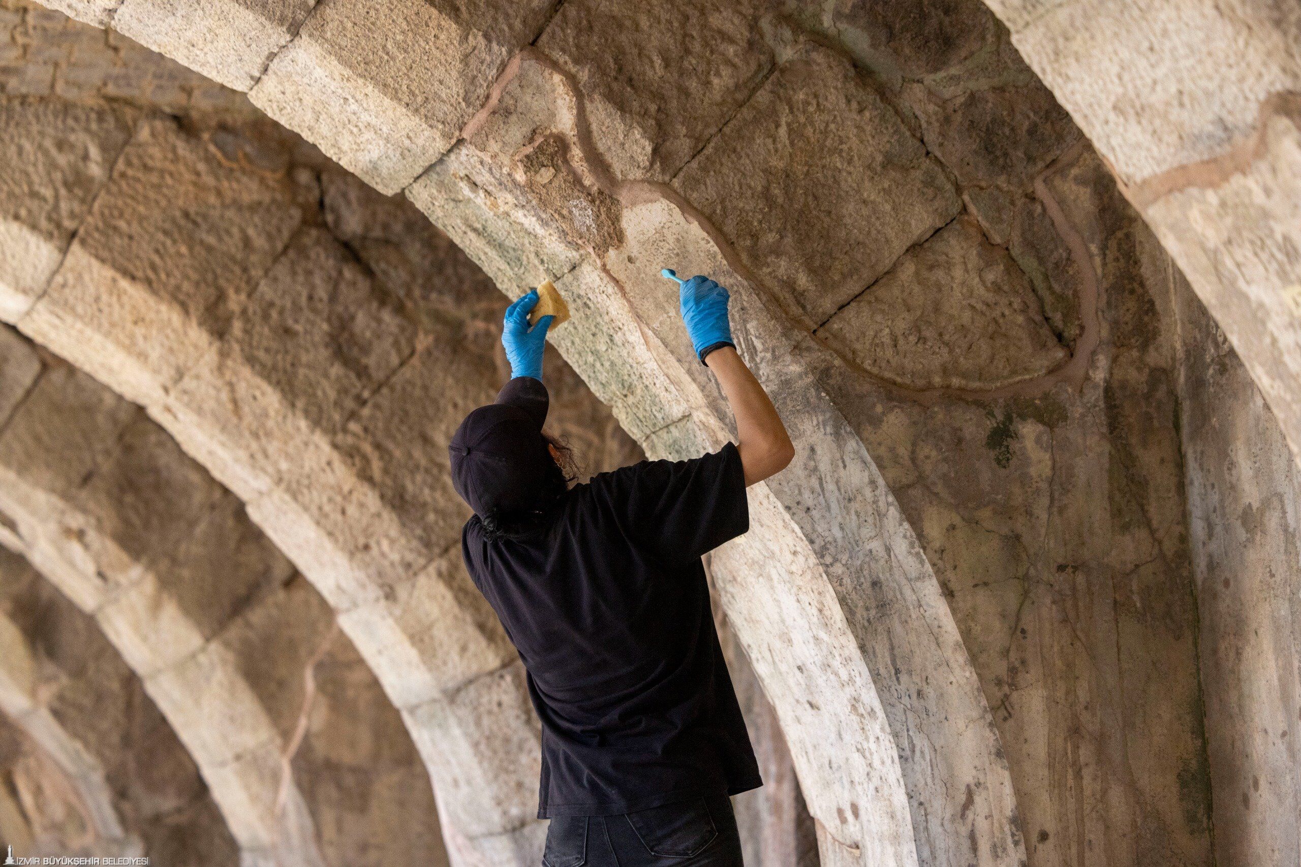 Smyrna Agorası'nda 2 Bin Yıllık Su Hala Akıyor (3)