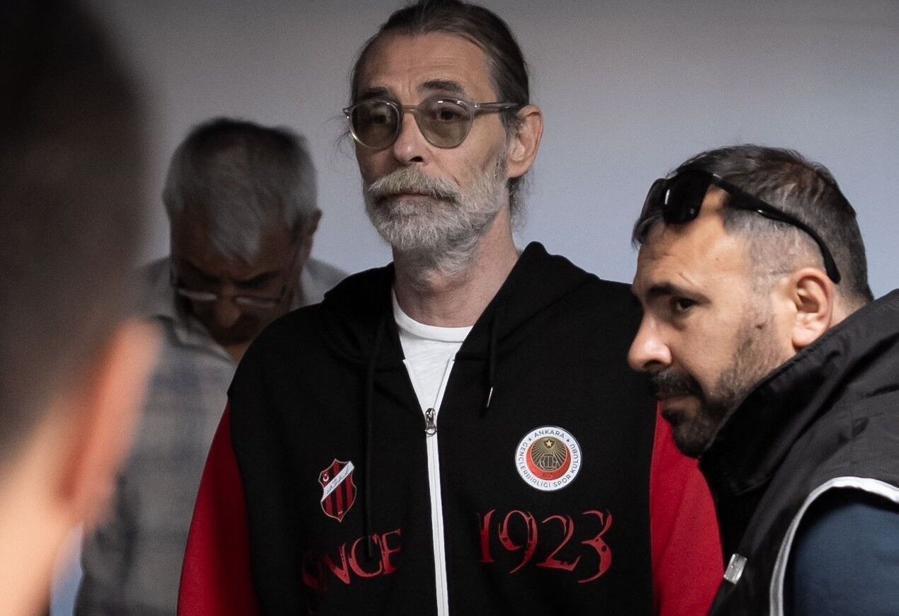 Son Dakika Erdal Beşikçioğlu Tutuklandı!