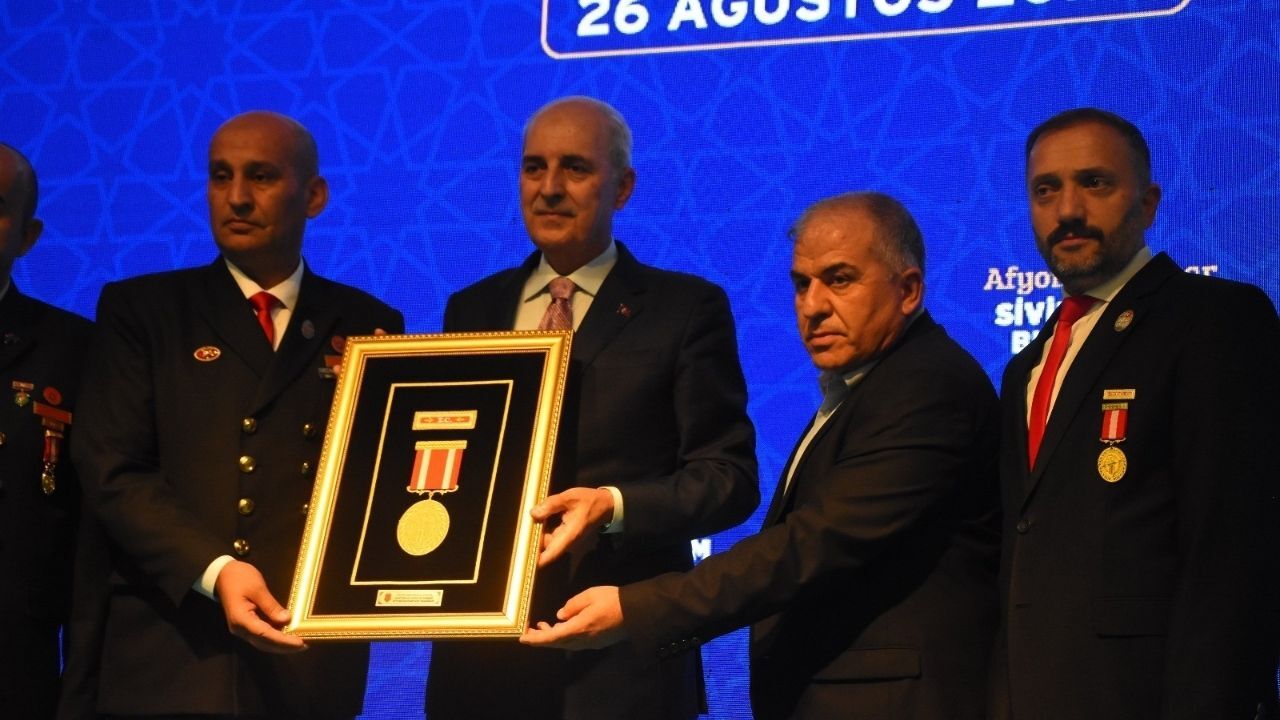 Tbmm Başkanı Kurtulmuş İsrail Türkiye'den Çekiniyor1