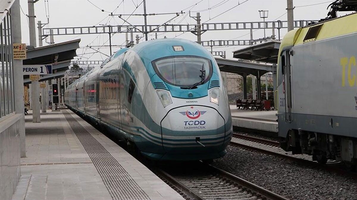 Trenle Seyahat Edecekler Dikkat! Tcdd Duyurdu 1 Eylül’den Itibaren Tüm Biletler Değişiyor (1)