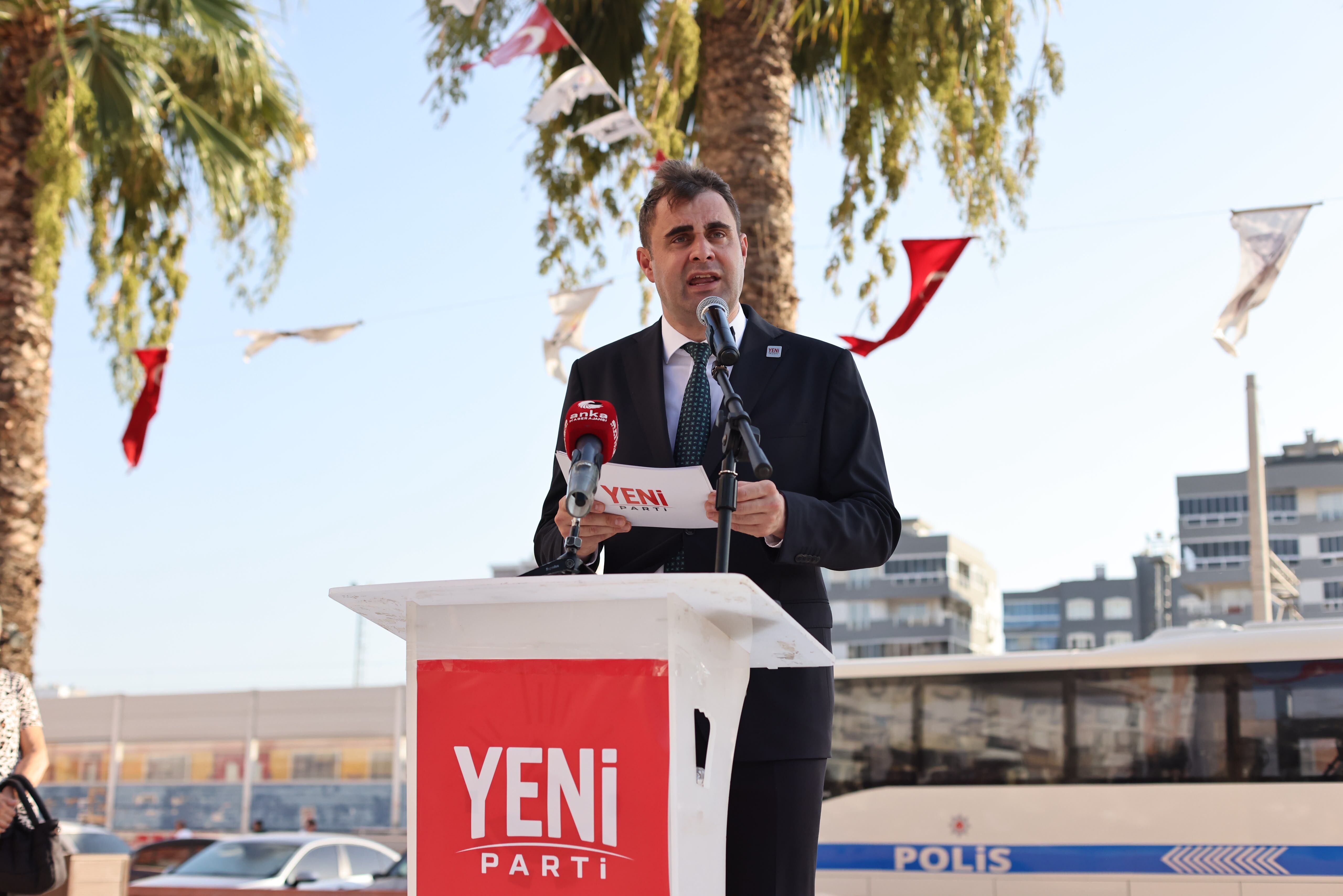 Yeni̇ Parti İzmir'de Bir Açılış Daha Çiğli İlçe Başkanlığı Açıldı (8)