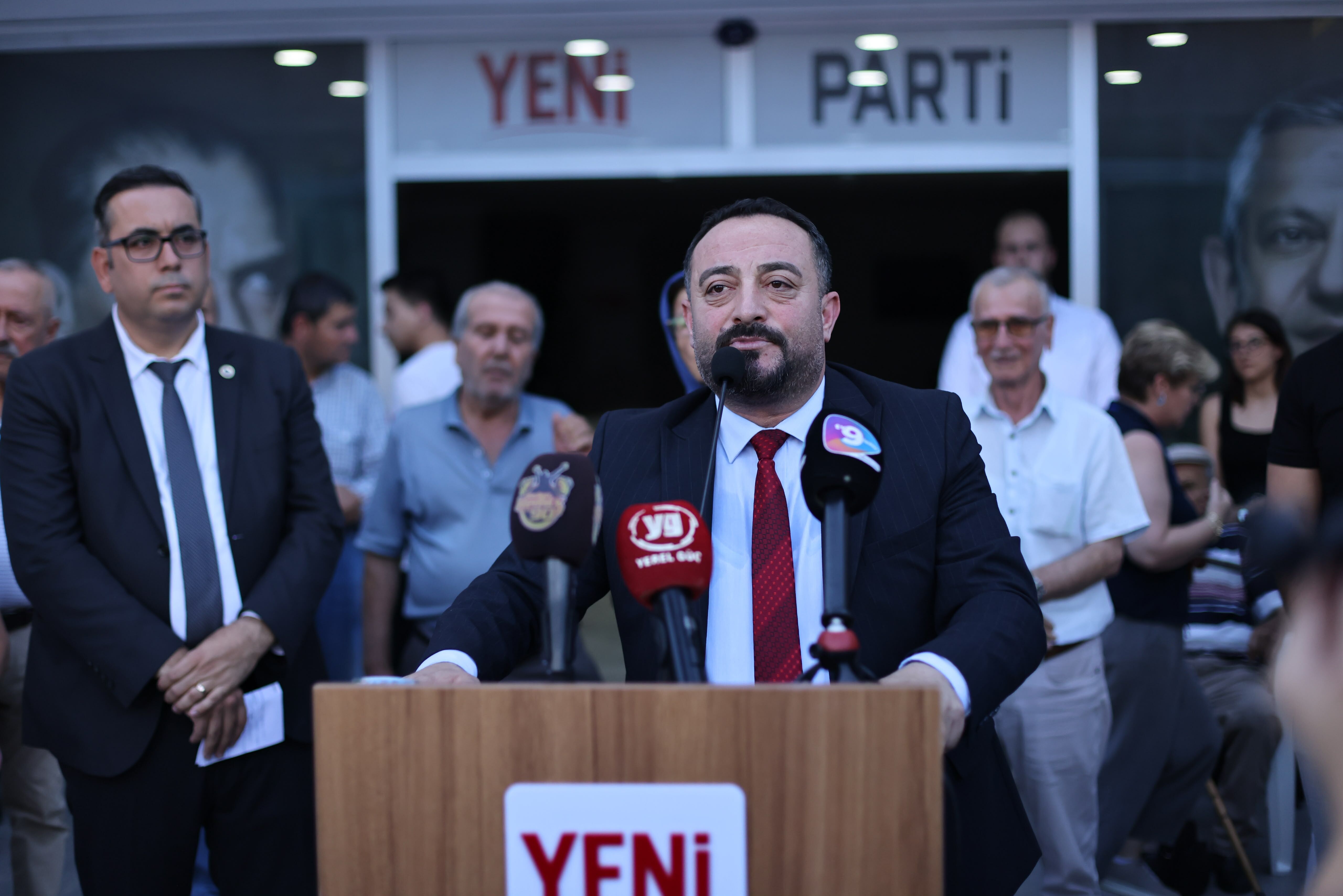 Yeni̇ Parti İzmir’de Büyüyor Ödemiş Ilçe Binasının Açılışı Törenle Gerçekleştirildi! (4)