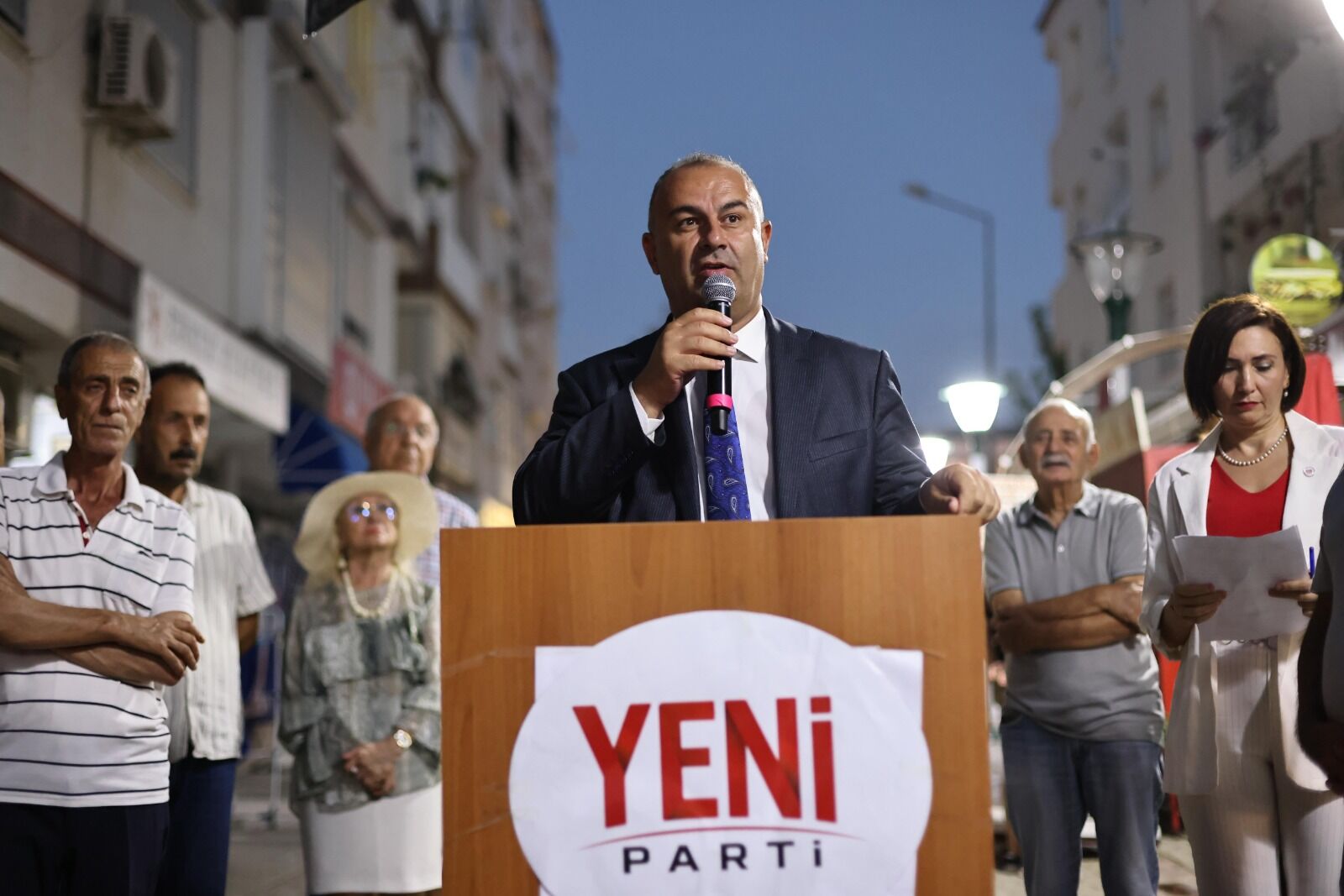 Yeni̇ Parti Narlıdere İlçe Başkanlığı Açıldı 'Biz Umudunu Kaybetmeyenlerdeniz' (1)-1