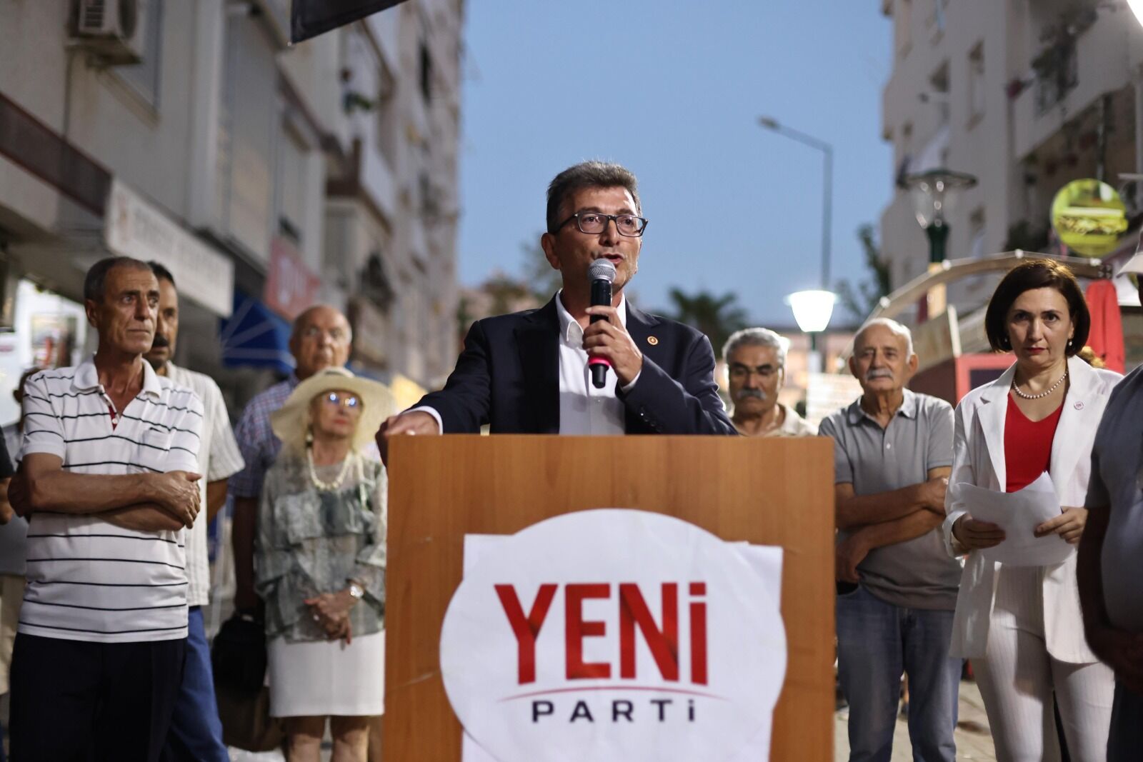Yeni̇ Parti Narlıdere İlçe Başkanlığı Açıldı 'Biz Umudunu Kaybetmeyenlerdeniz' (2)