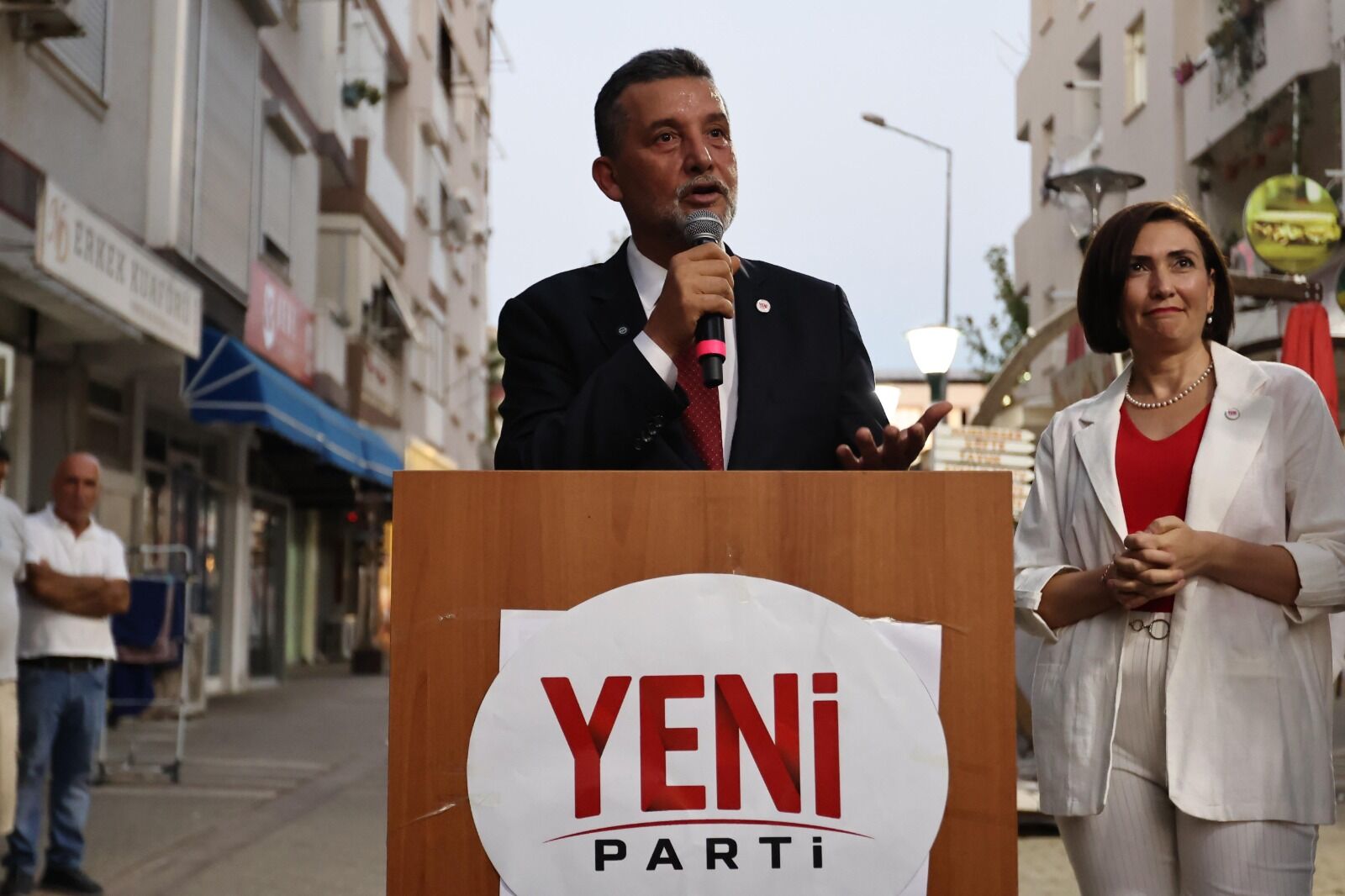 Yeni̇ Parti Narlıdere İlçe Başkanlığı Açıldı 'Biz Umudunu Kaybetmeyenlerdeniz' (4)