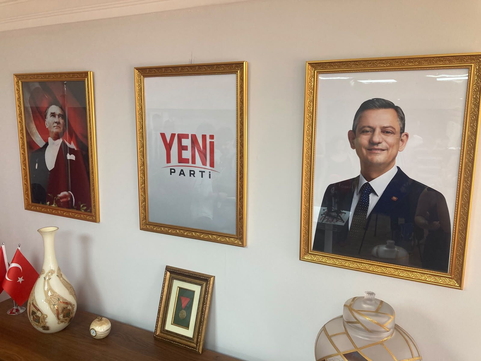 Yeni Parti'de İzmir'in Kurucu A Takımı Belli Oldu! (2)-1