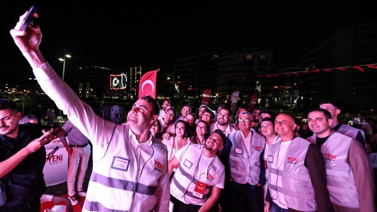 Yeni̇ Parti'den Kordon'da 30 Ağustos Buluşması2
