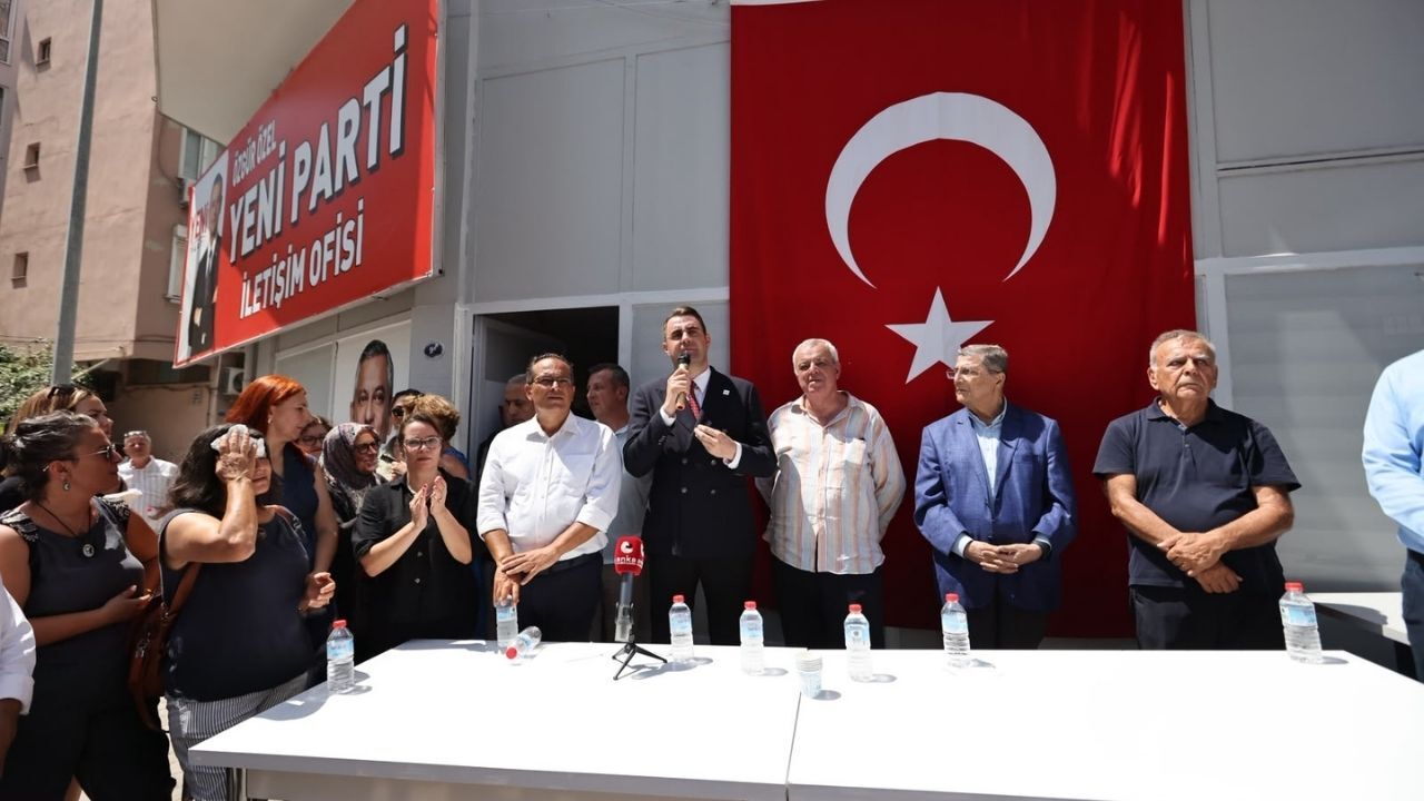 Yeni̇ Parti̇ye Katildilar1