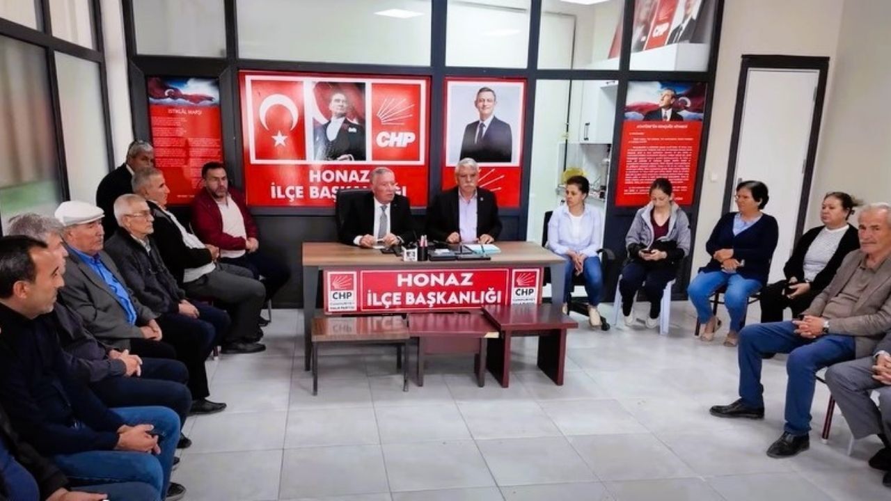 Yüksel Kepenek1