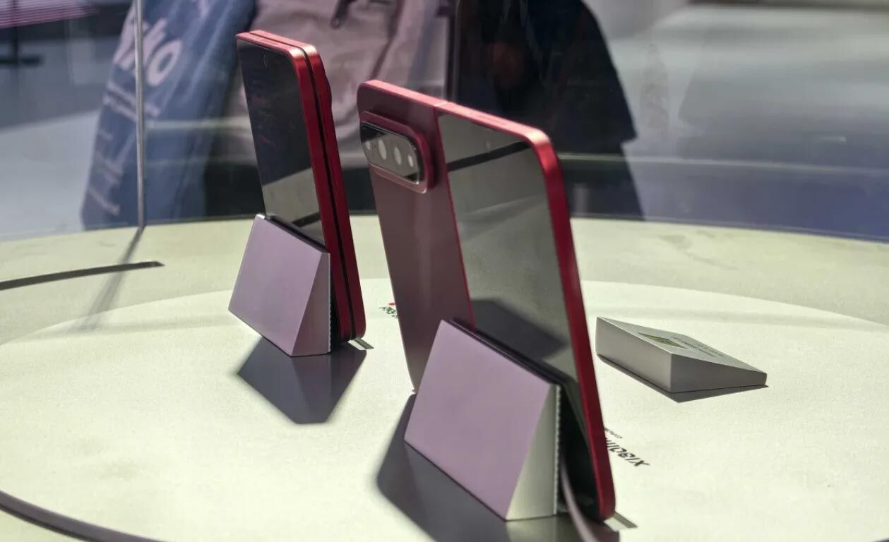 Xiaomi 18 Fold 2