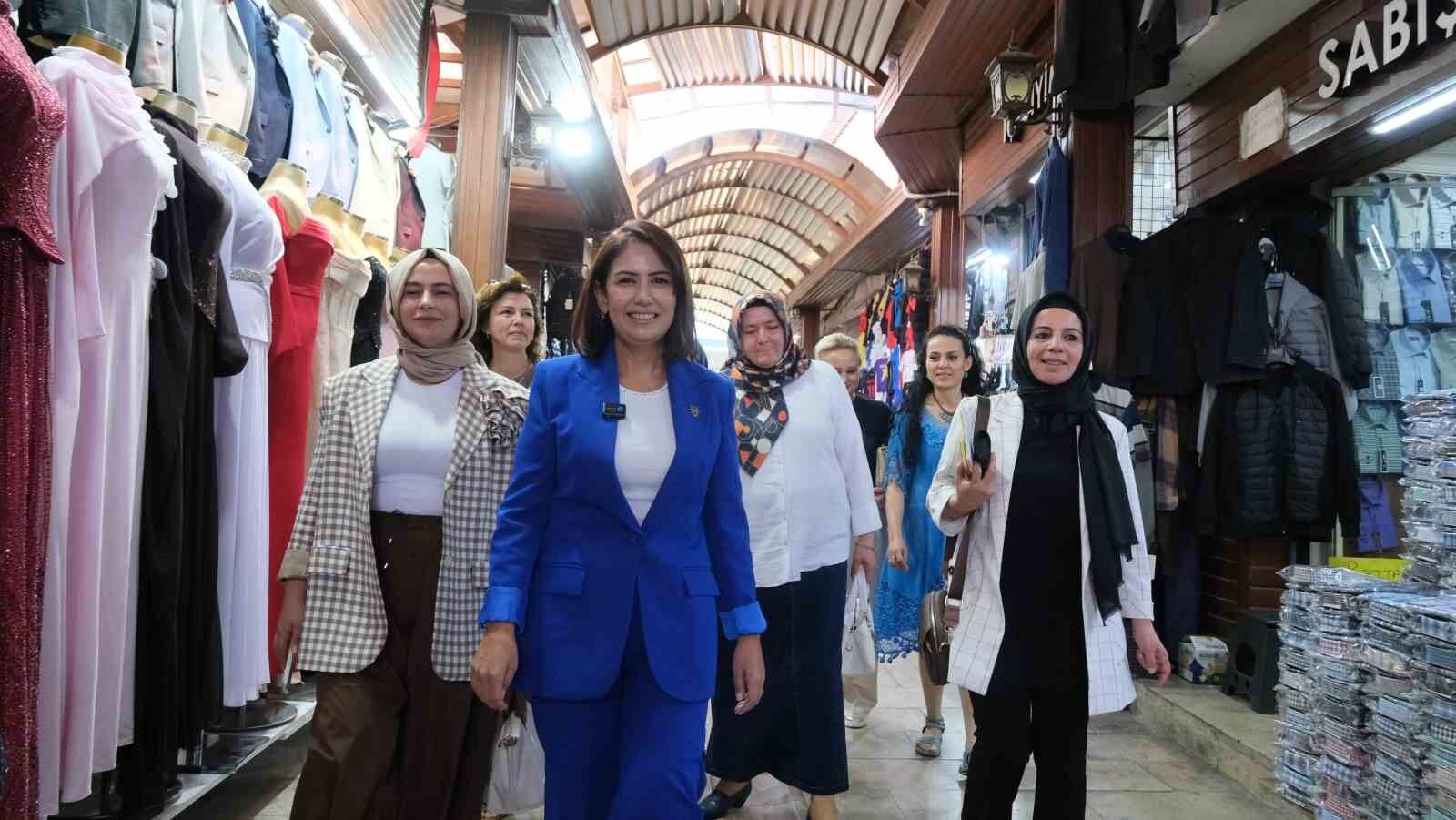 Ak Parti Kadın Kolları (2)