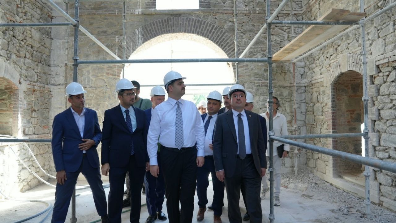 Ak Parti'li İnan'dan Özgür Özel'e Tarihi Un Fabrikası Çağrısı İzmirli Gençlerden Özür Dilerler4