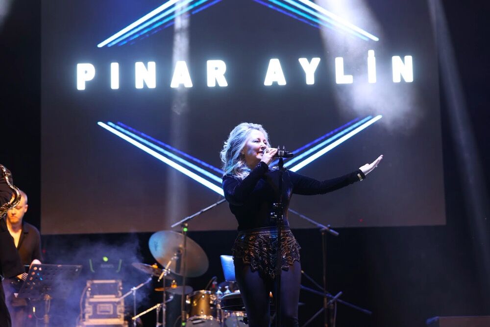Alaçatı’nın Kurtuluşunun 104. Yılı Törenlerle Kutlandı (2)