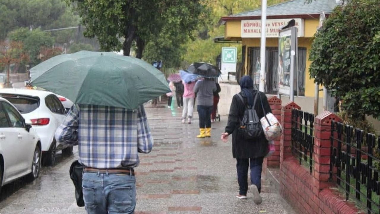 Aydın’da Sağanak Yağış Hayatı Olumsuz Etkiledi1
