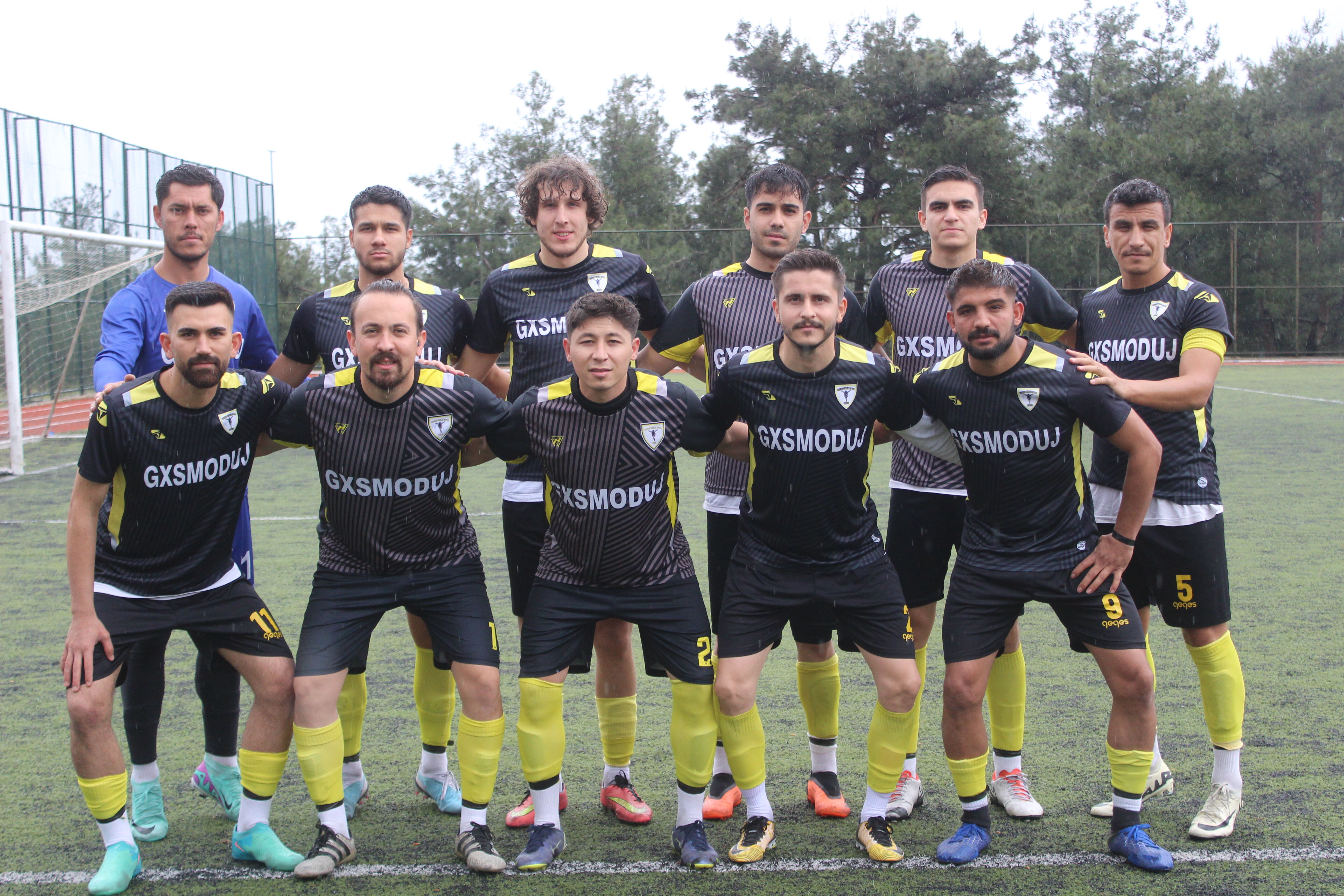 Spor