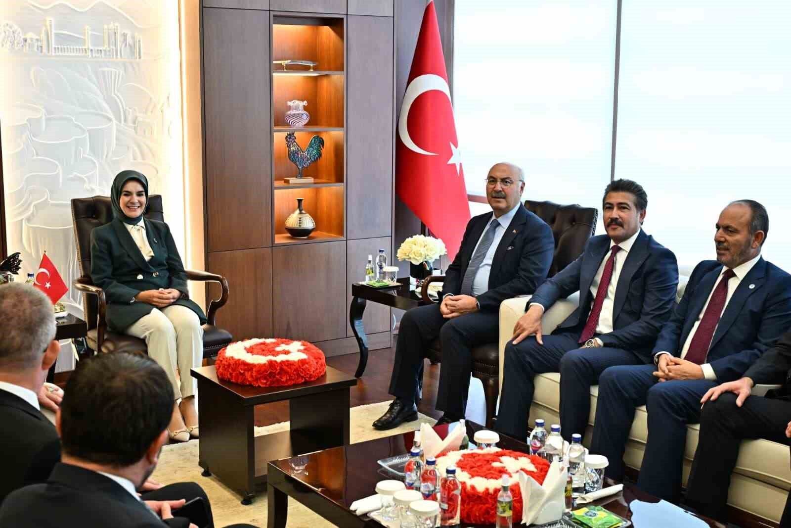 Bakan Göktaş Valilik Ziyaret (1)