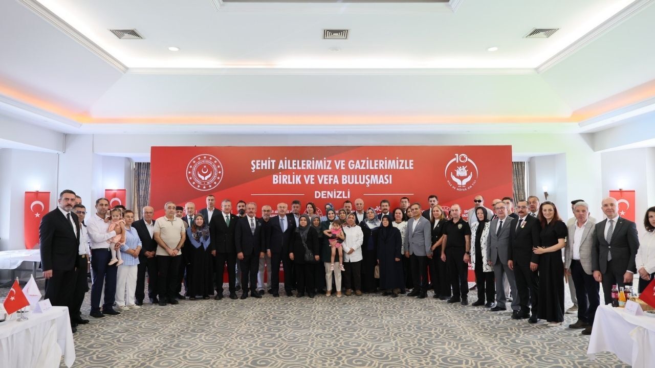 Bakan Göktaş'tan Denizli'de Terörsüz Türkiye Vurgusu Hiçbir Annenin Tekrar Gözyaşı Dökmesini Istemiyoruz2