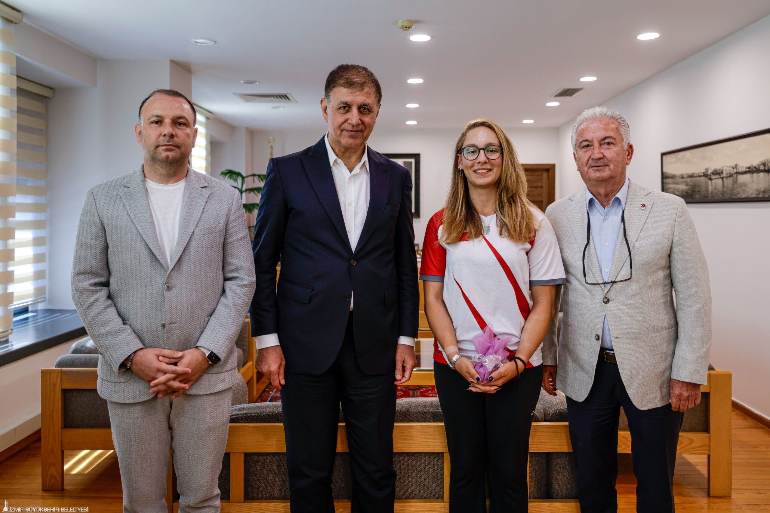 Başkan Tugay, Şampiyon Okçu Dünya Yenihayat’ı Ağırladı (5)